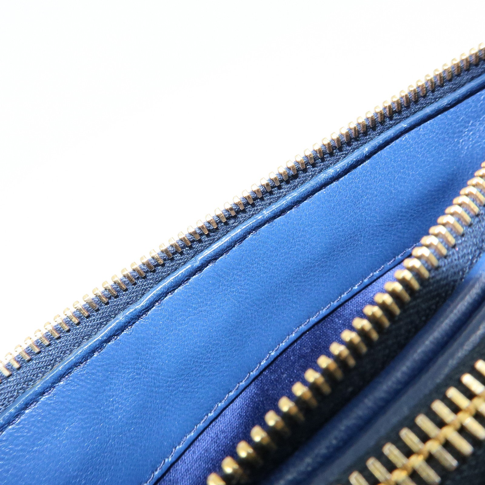 MIU MIU Matelasse Leather Shoulder Bag Crossbody Bag Blue
