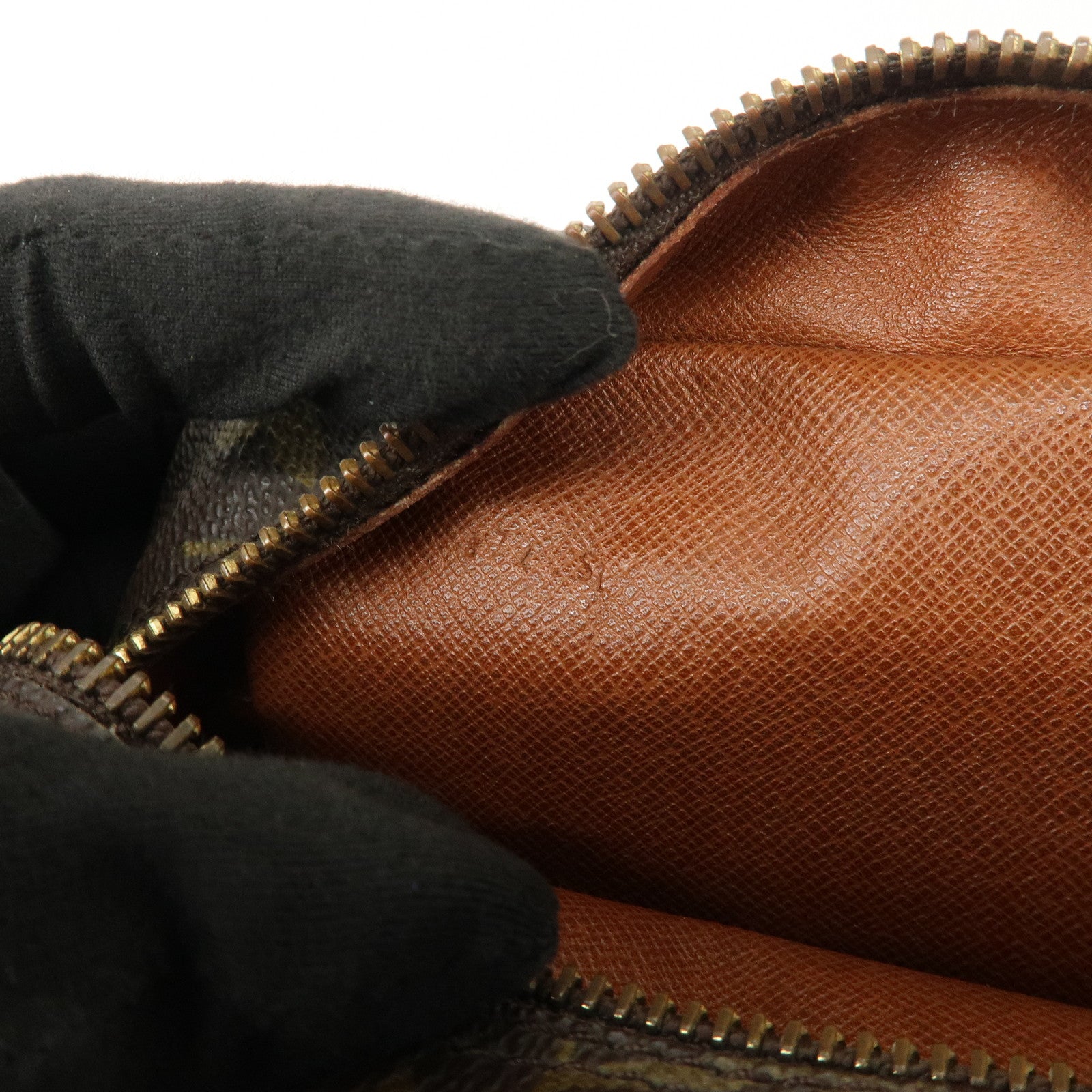 Louis Vuitton Monogram Compiegne 28 Pouch Clutch Bag Brown M51845