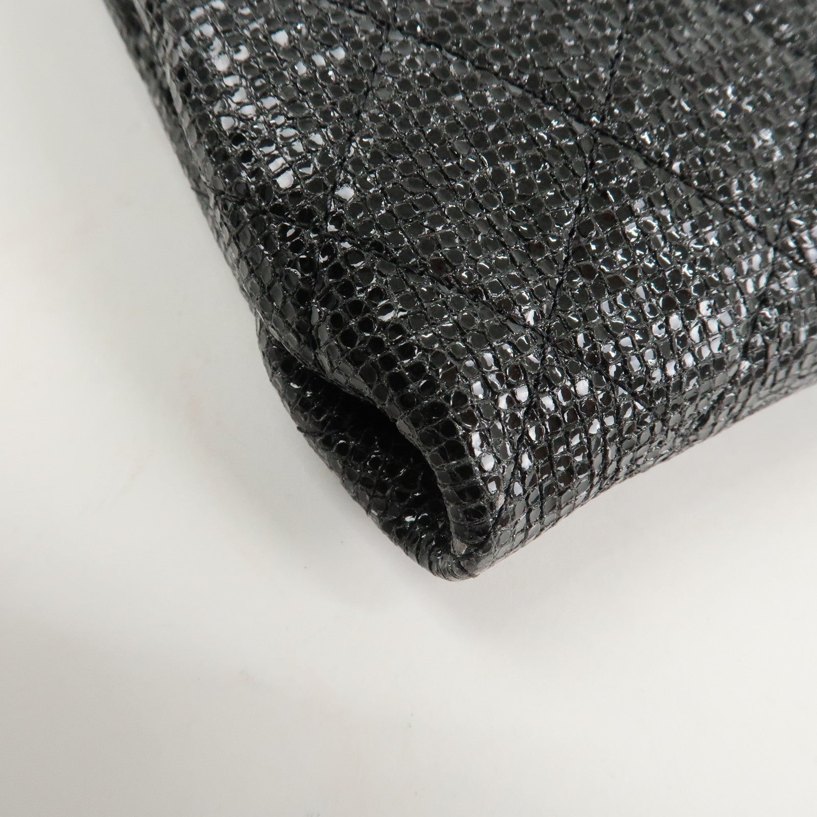 CHANEL Matelasse Leather Chain Shoulder Bag Black Silver Used