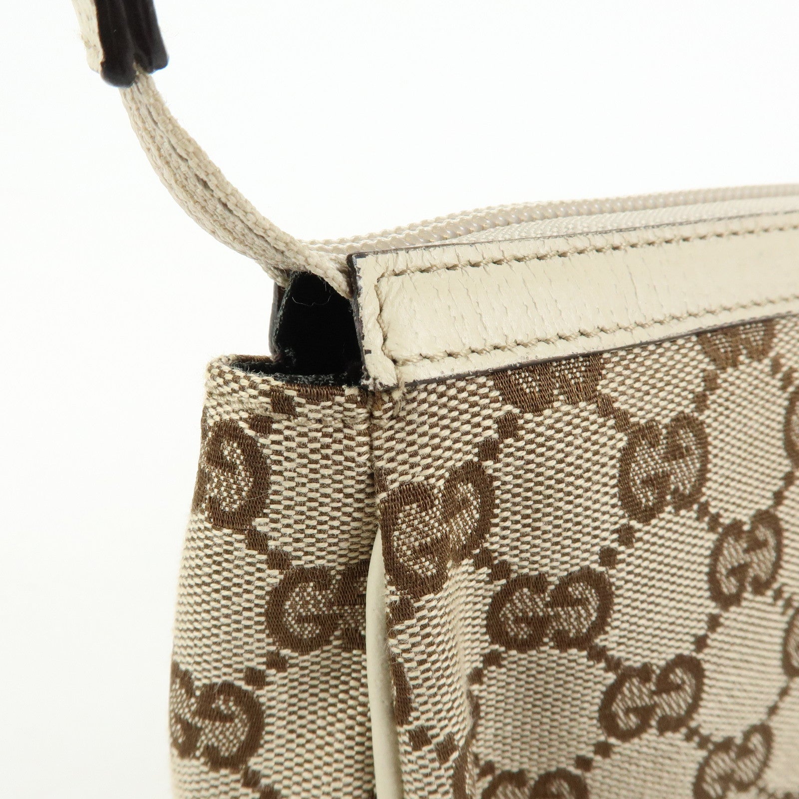 GUCCI GG Canvas Leather Accessory Pouch Hand Bag Beige White 145750