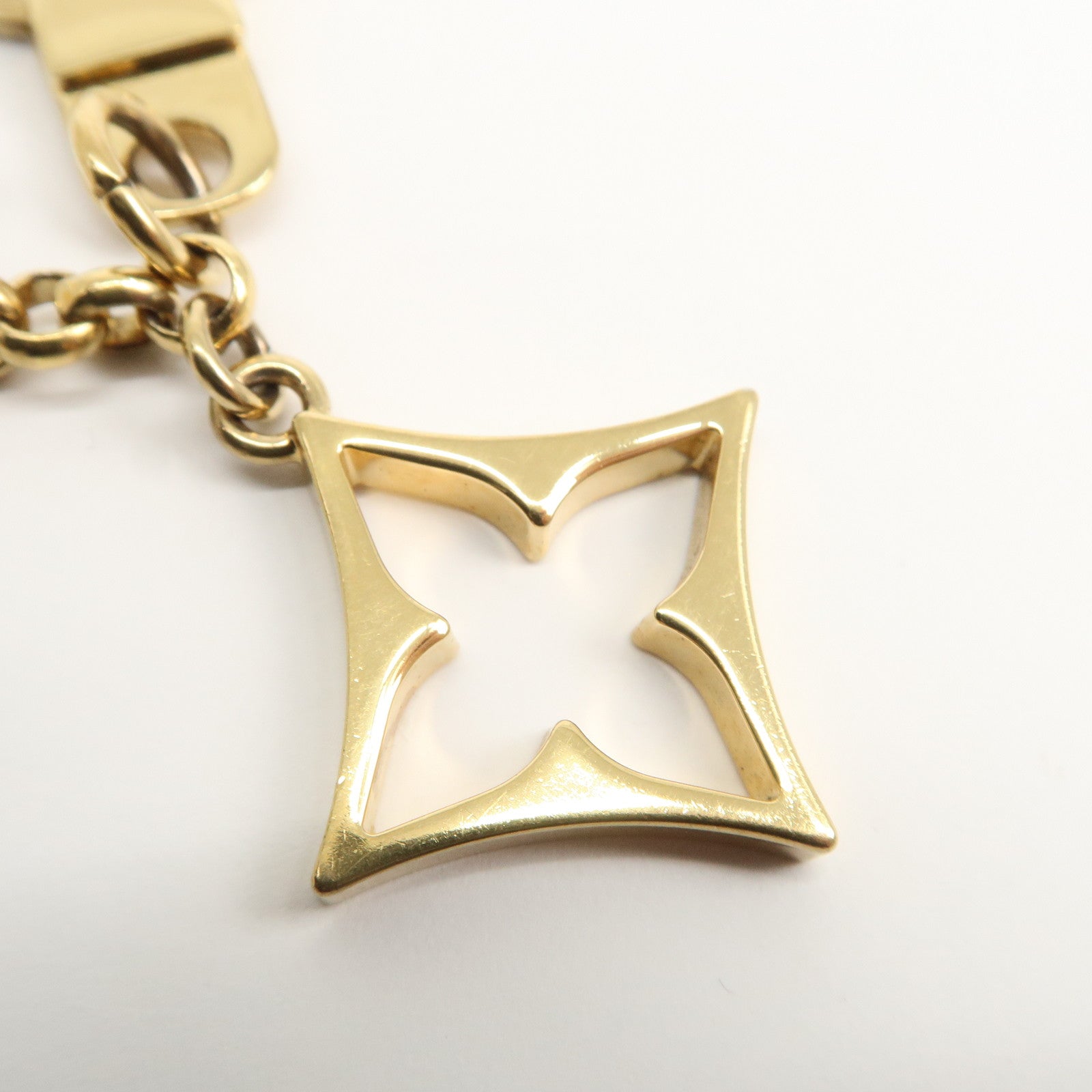 Louis Vuitton Fleur de Monogram Bag Charm Key Chain Gold M65111