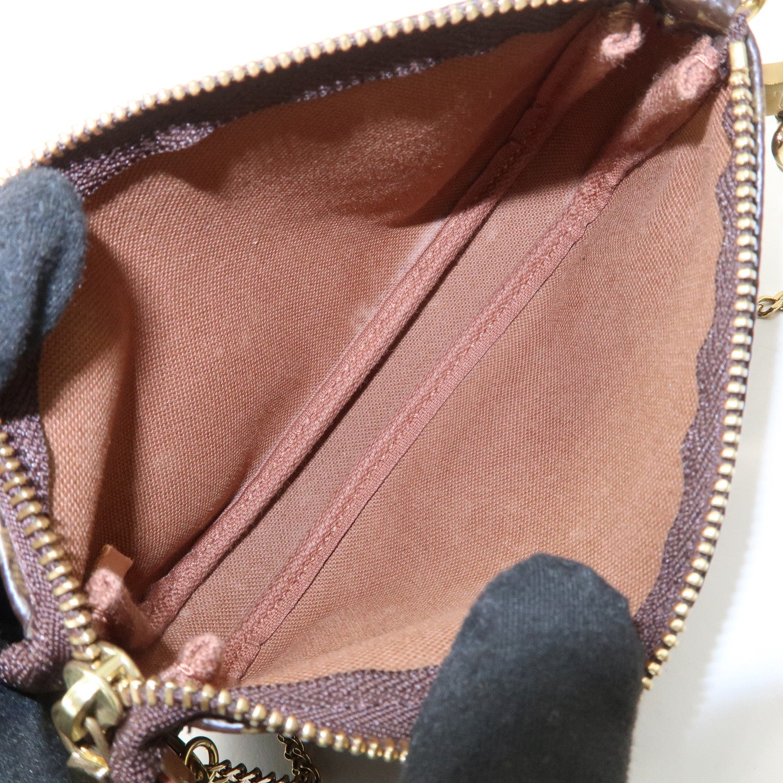 Louis Vuitton Monogram Mini Pochette Accessoires Pouch M58009