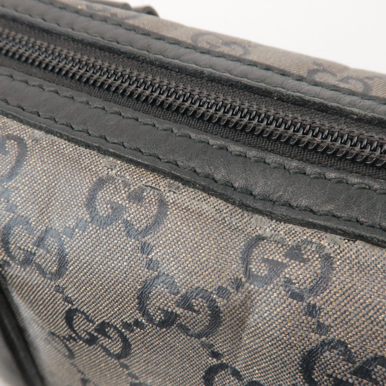 GUCCI GG Crystal Leather Boston Bag Hand Bag Silver Black 257289