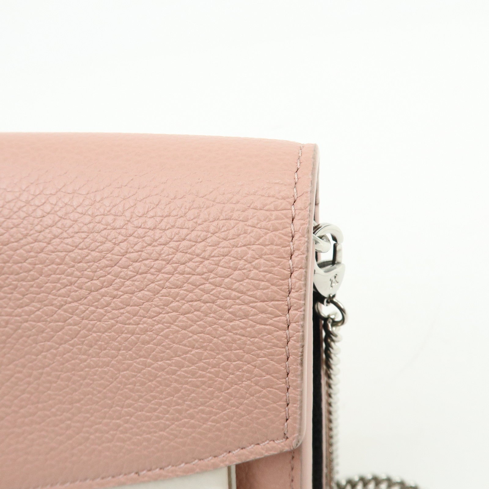 Louis Vuitton Pochette Lockme Leather Chain Shoulder Bag M63980