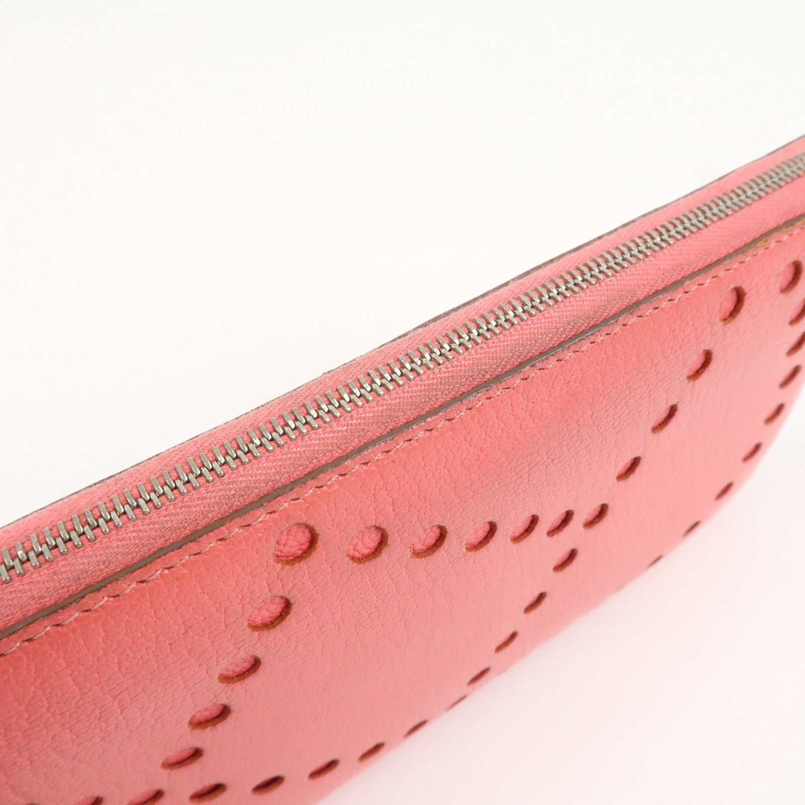 HERMES Evelyne Azap Leather 笆｡P Stamped Round Zippy Long Wallet Pink