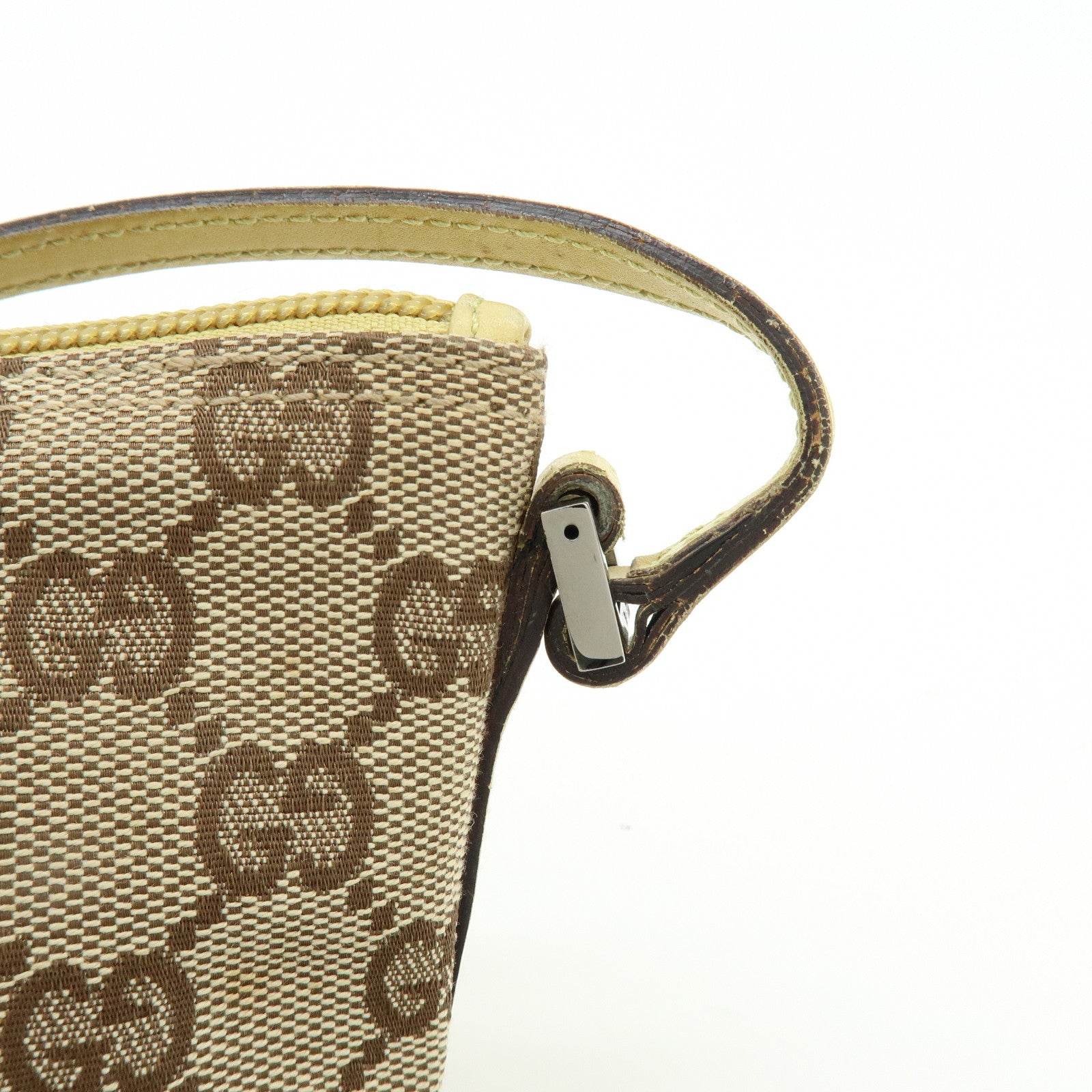 GUCCI Boat Bag GG Canvas Leather Accessory Pouch Beige Yellow 07198