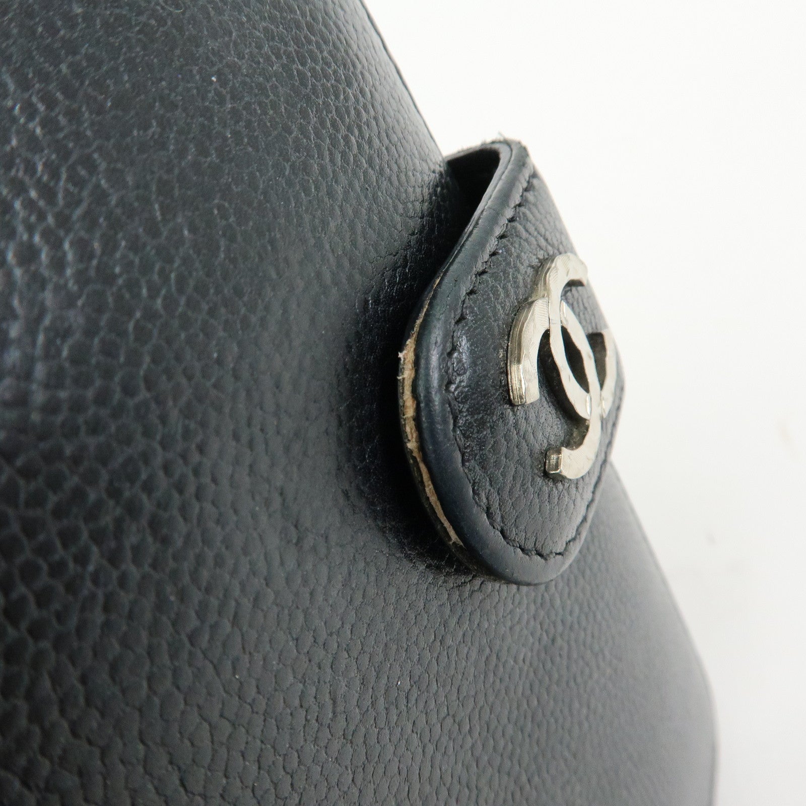 CHANEL COCO Mark Caviarskin Bi-fold Compact Wallet Black