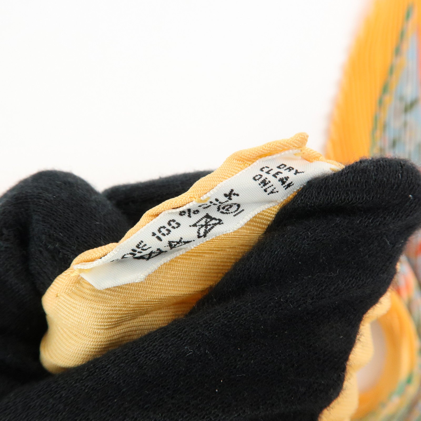 HERMES Pleated Carre 90 Silk 100% Scarf AXIS MUNDI Tree Print