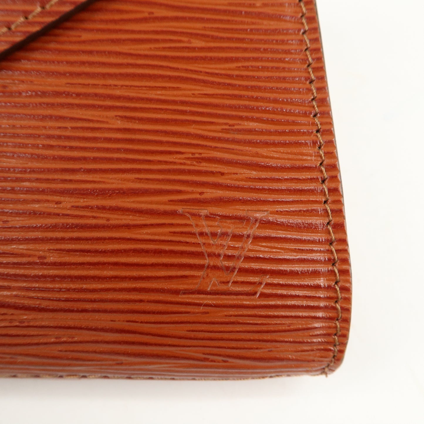 Louis Vuitton Epi Art Deco Clutch Bag Kenya Brown M52633
