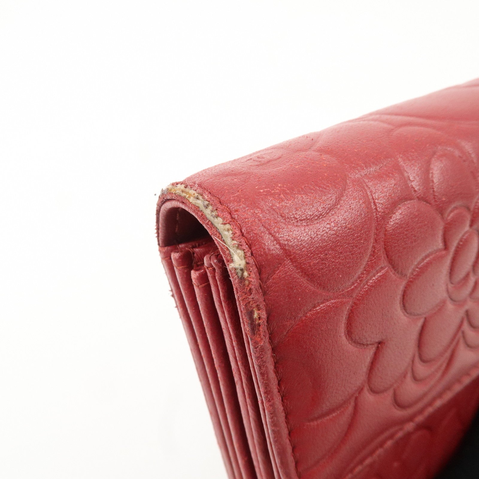 CHANEL Camelia Lamb Skin Bi-fold Long Wallet Red Used