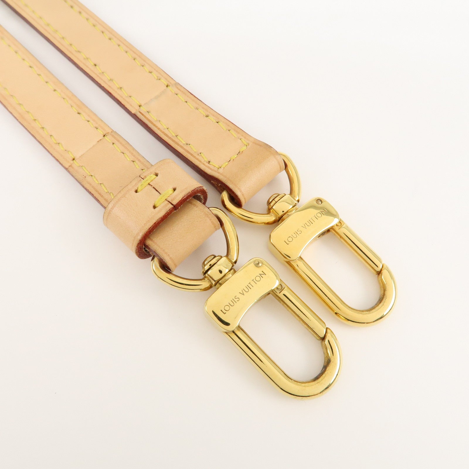 Louis Vuitton Nume Leather Shoulder Strap 120cm J52312