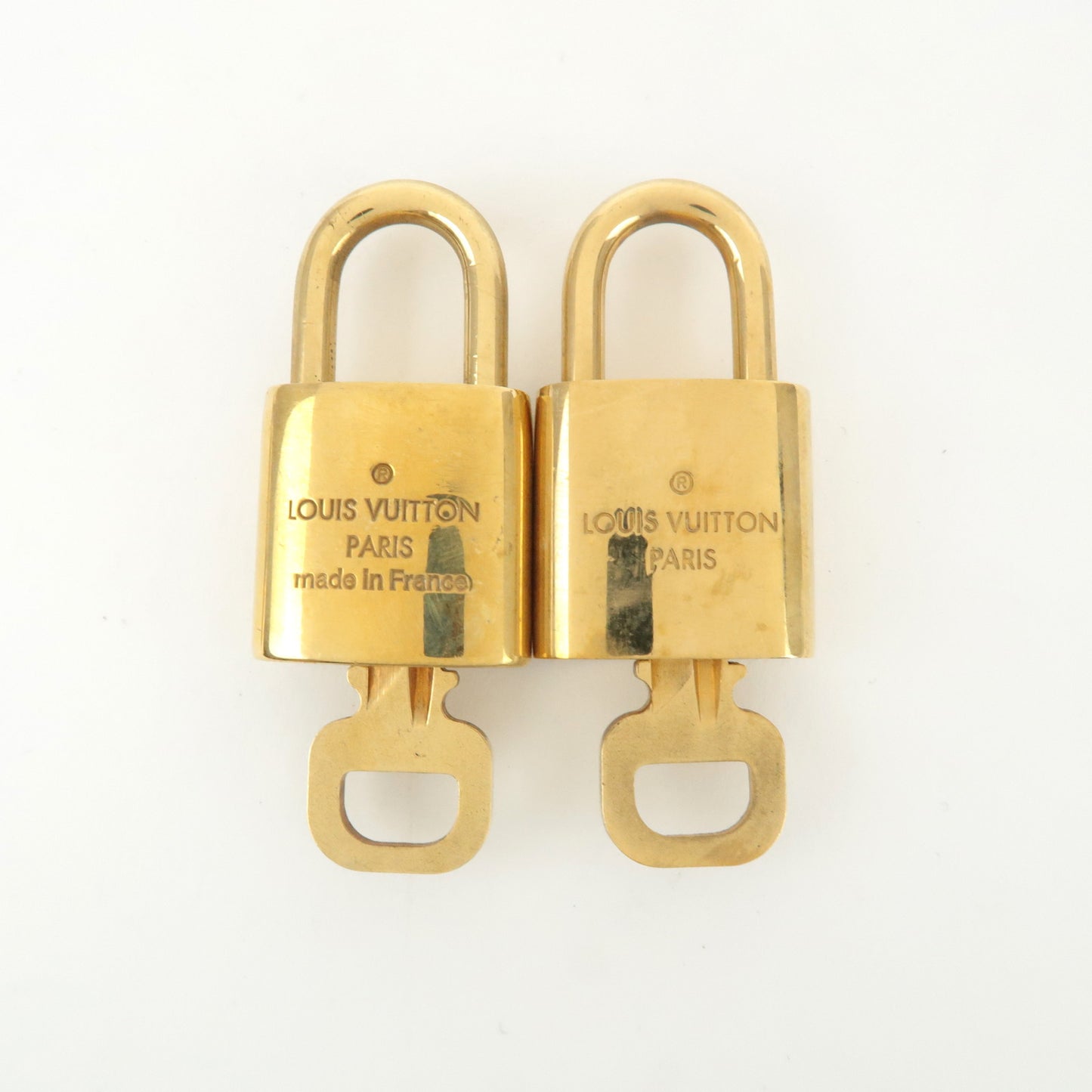 Louis Vuitton Set of 10 Lock & Key Cadena Key Lock Gold