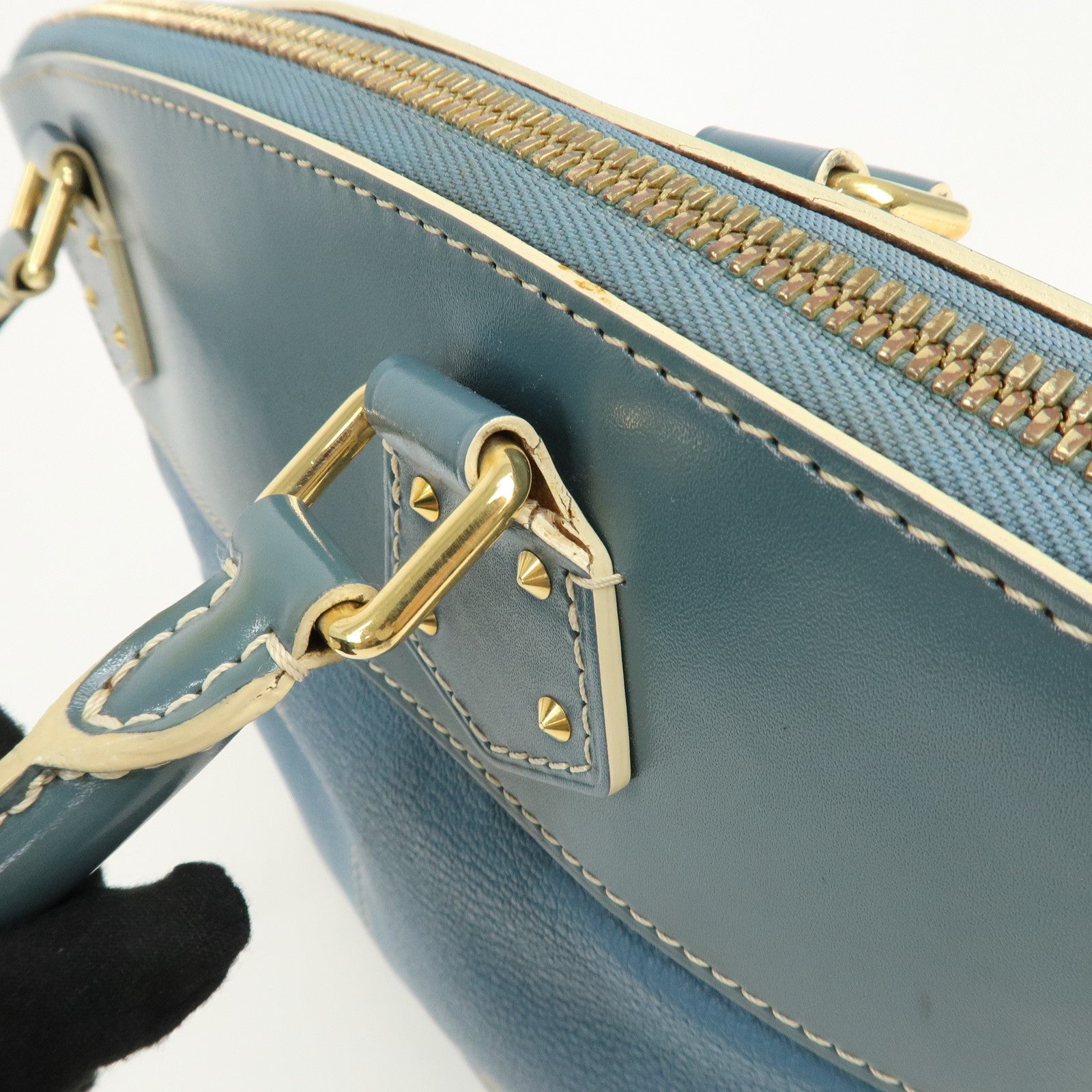 Louis Vuitton Suhari Lock it MM Hand Bag Blue M95432