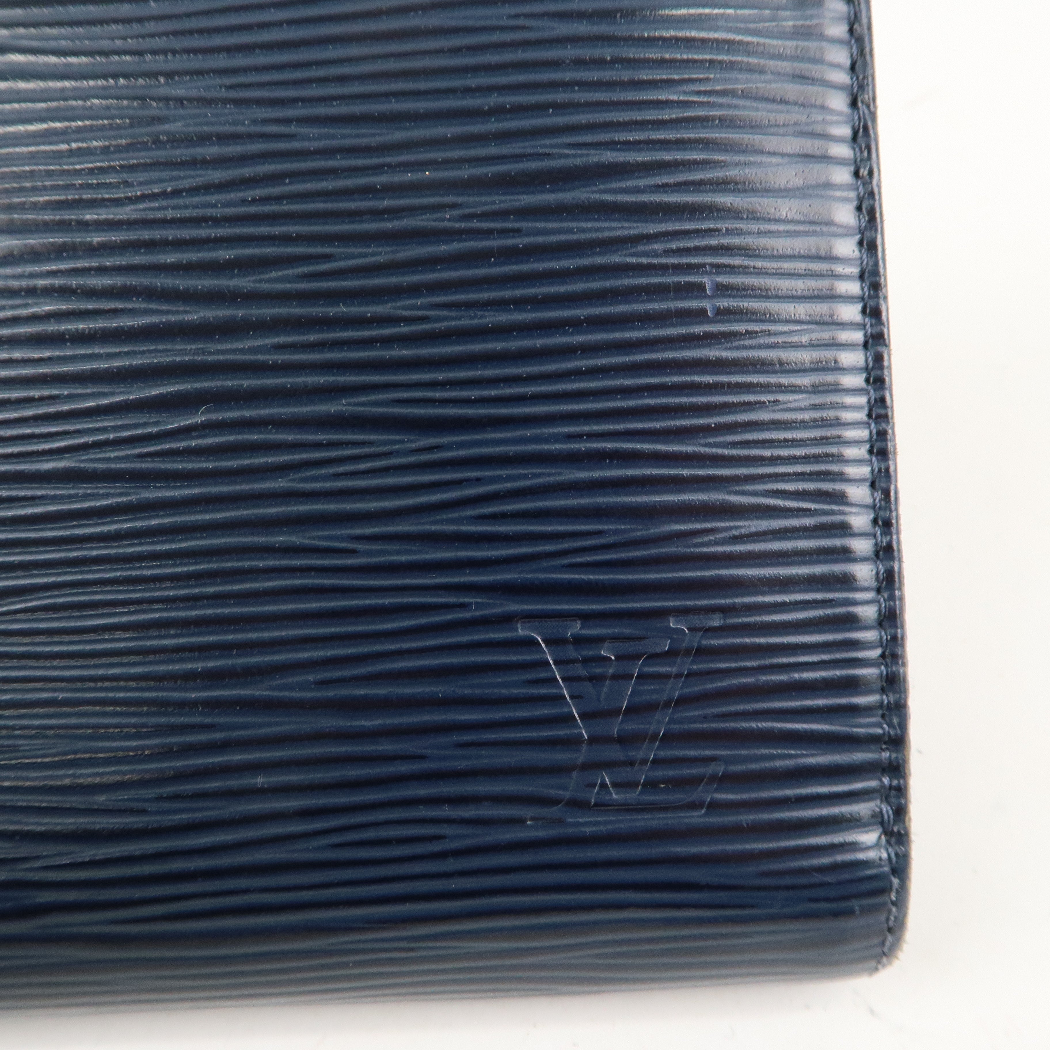 Louis Vuitton Epi Zippy Wallet Long Wallet Andigo Blue M60307