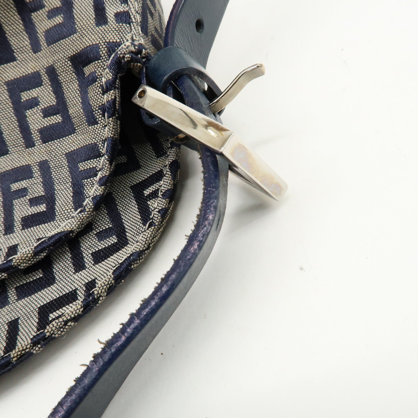 FENDI Zucchino Canvas Leather Shoulder Bag Navy Silver HDW 26725