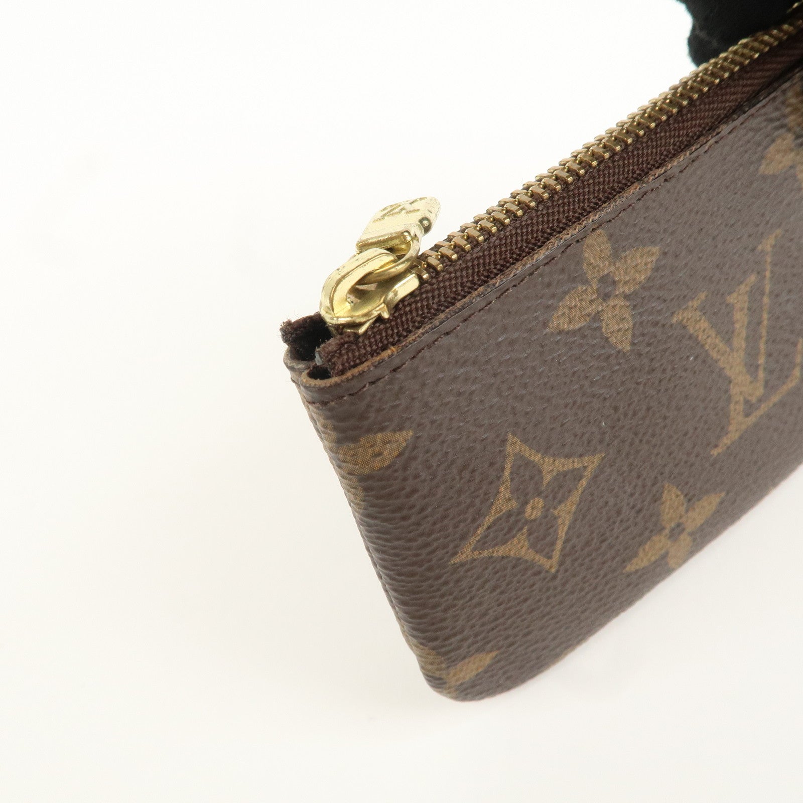 Louis Vuitton Monogram Pochette Cles Coin Case Key Case  M62650