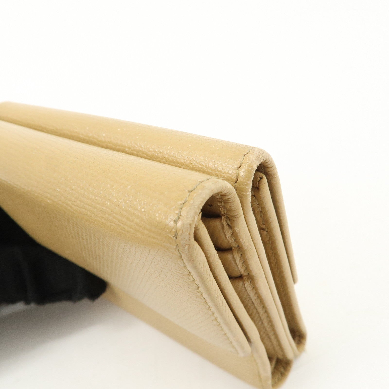 CHANEL Leather COCO Botton W Hook Wallet Beige Used