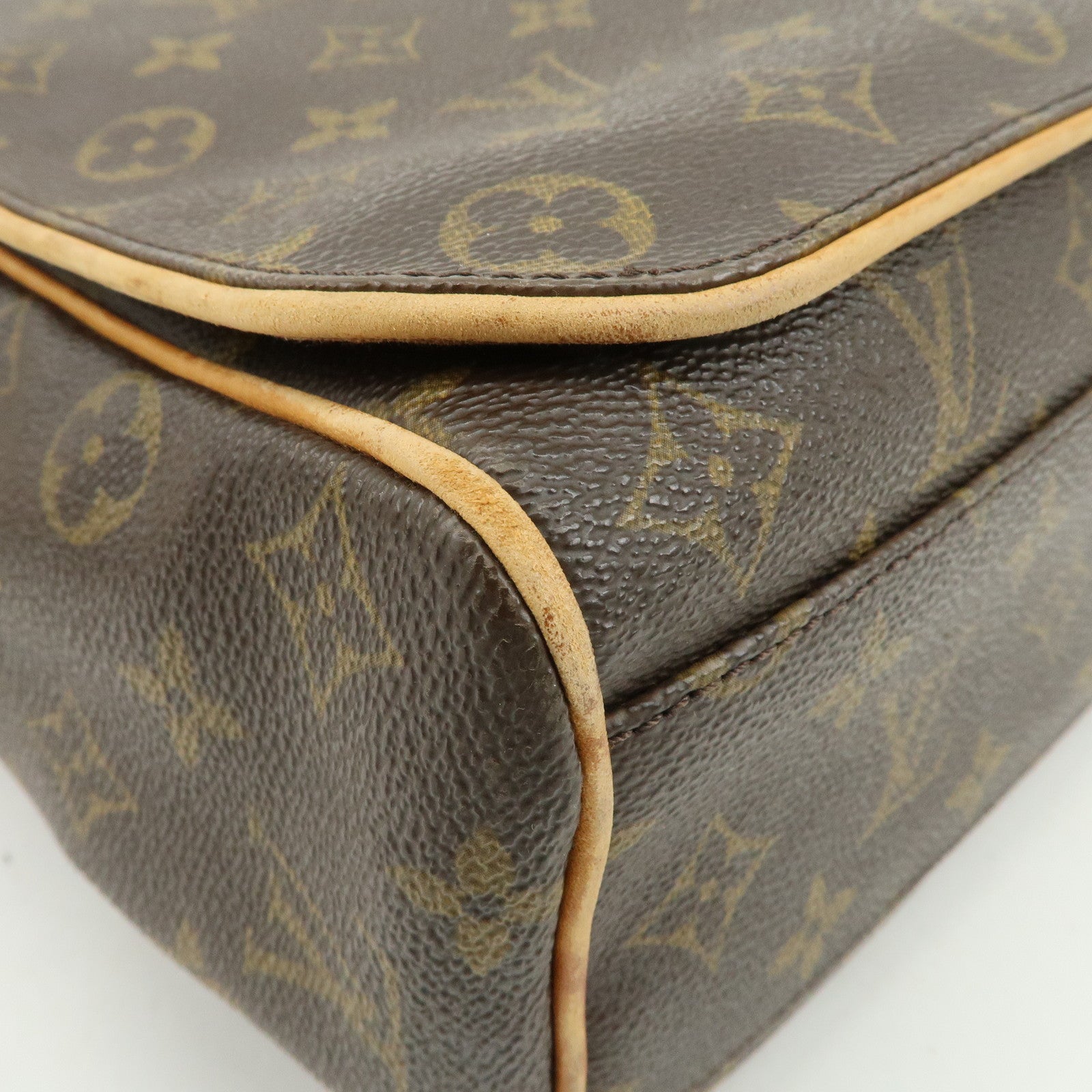 Louis Vuitton Monogram Abbesses Messenger Bag Hand Bag M45257