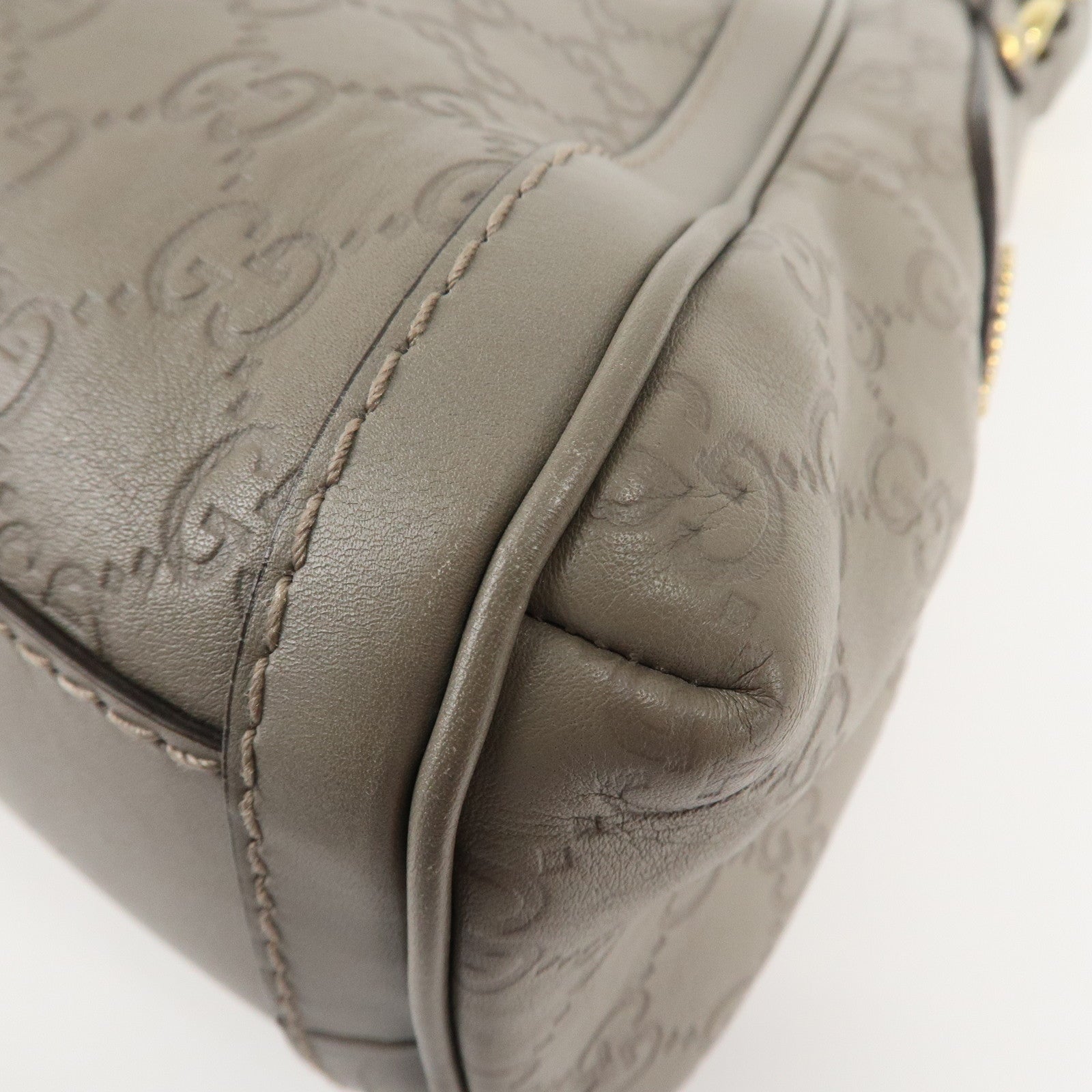 GUCCI Guccissima Scarlet Guccissima Leather Shoulder Bag 282298 Used