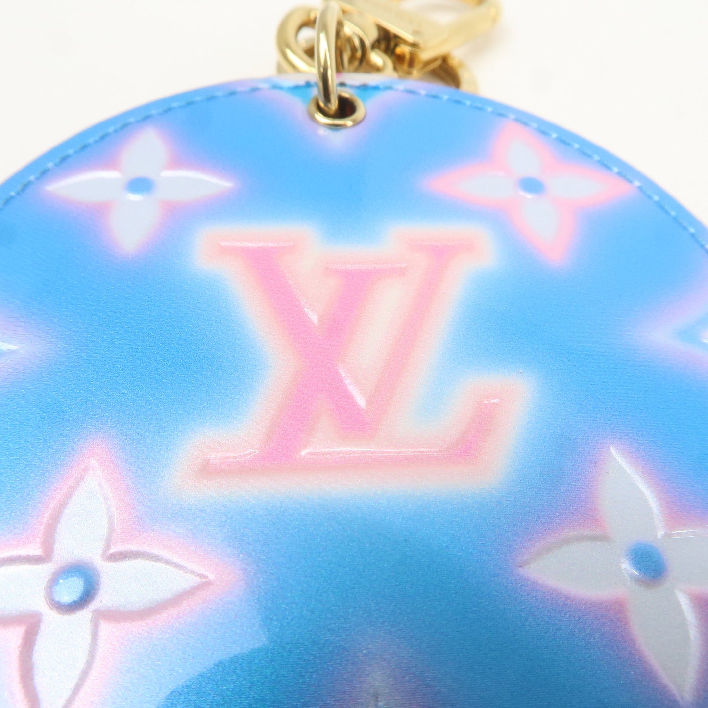 Louis Vuitton Monogram Vernis Porte Cles Illustre M00621