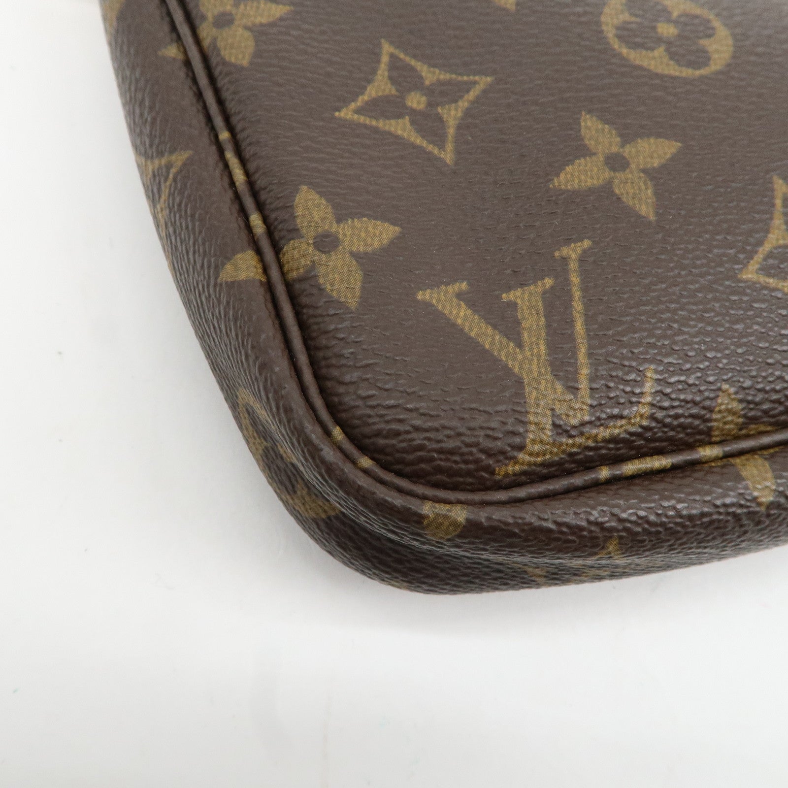 Louis Vuitton Monogram Pochette Accessoires Pouch M51980