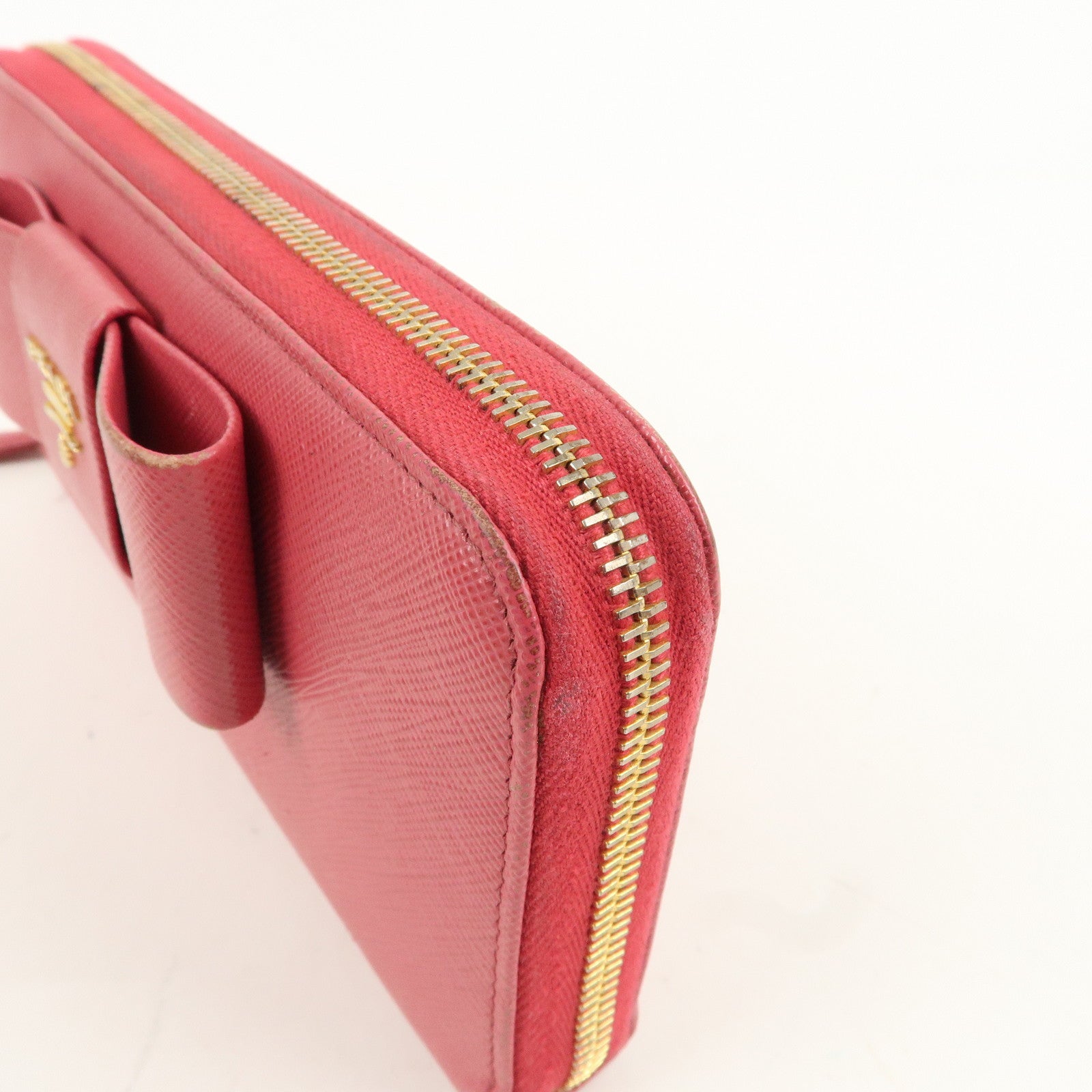 PRADA Saffiano Leather Ribbon Round Zipper Long Pink Wallet