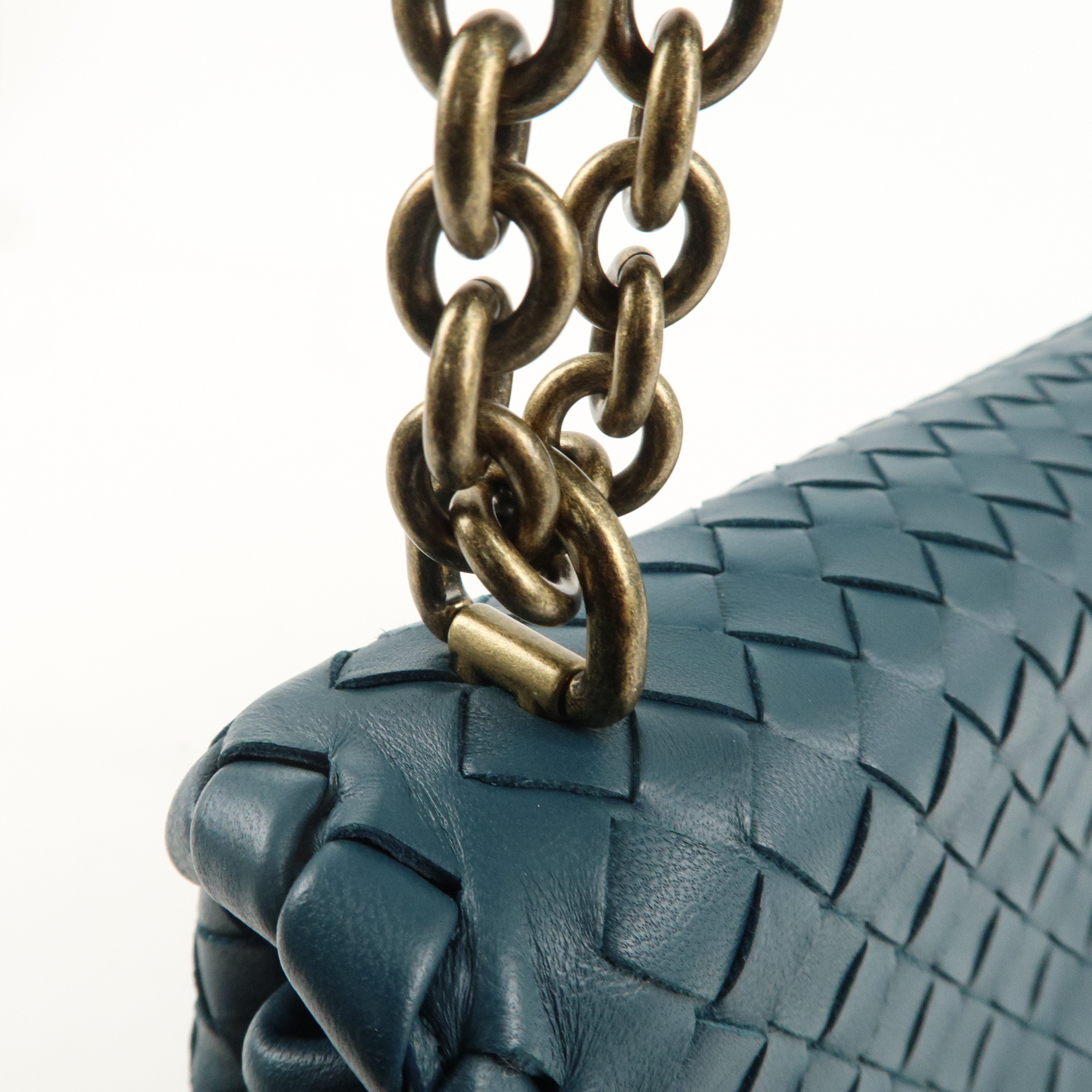 BOTTEGA VENETA Intrecciato Leather Chain Shoulder Bag Green