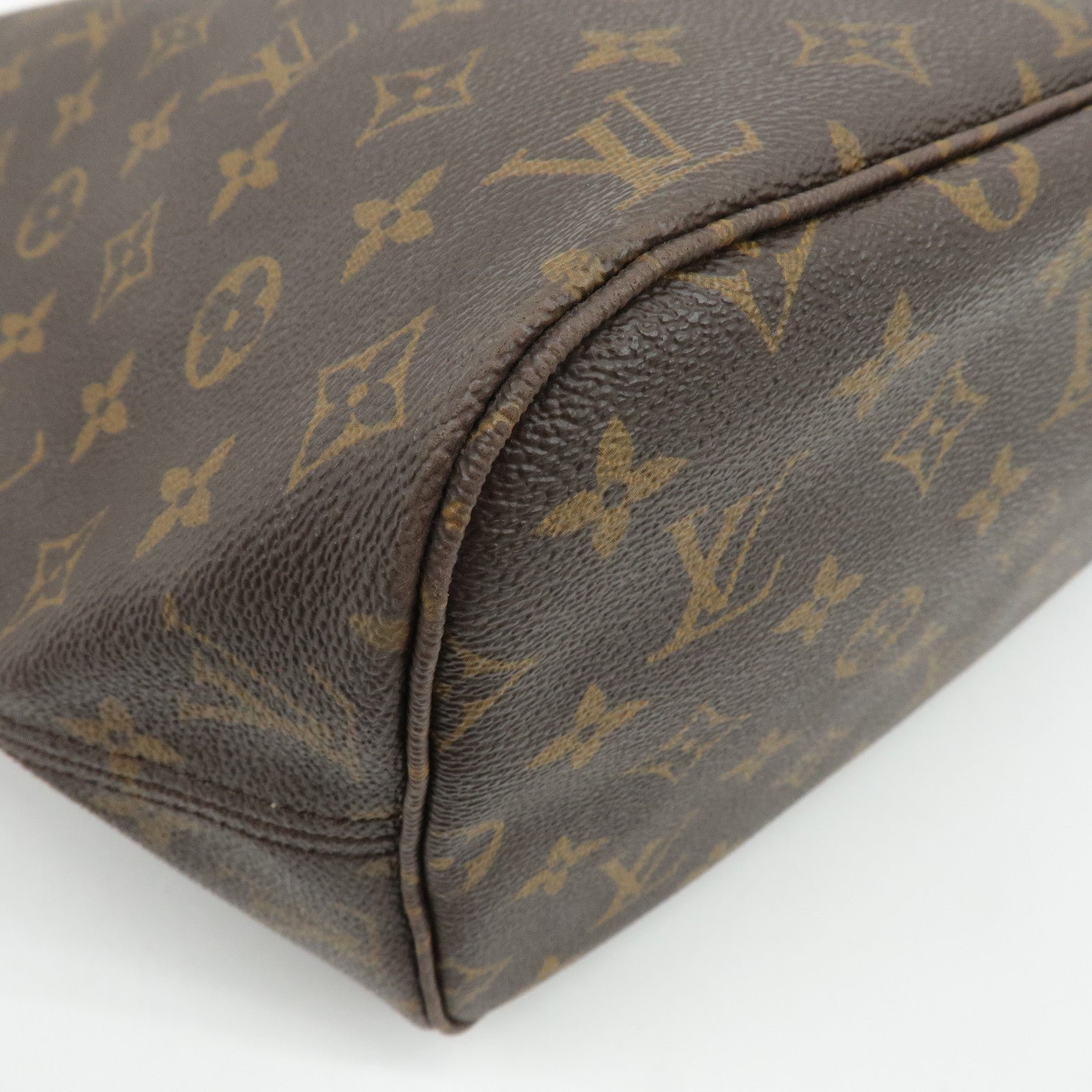 Louis Vuitton Monogram Neverfull MM Tote Bag Brown M40156