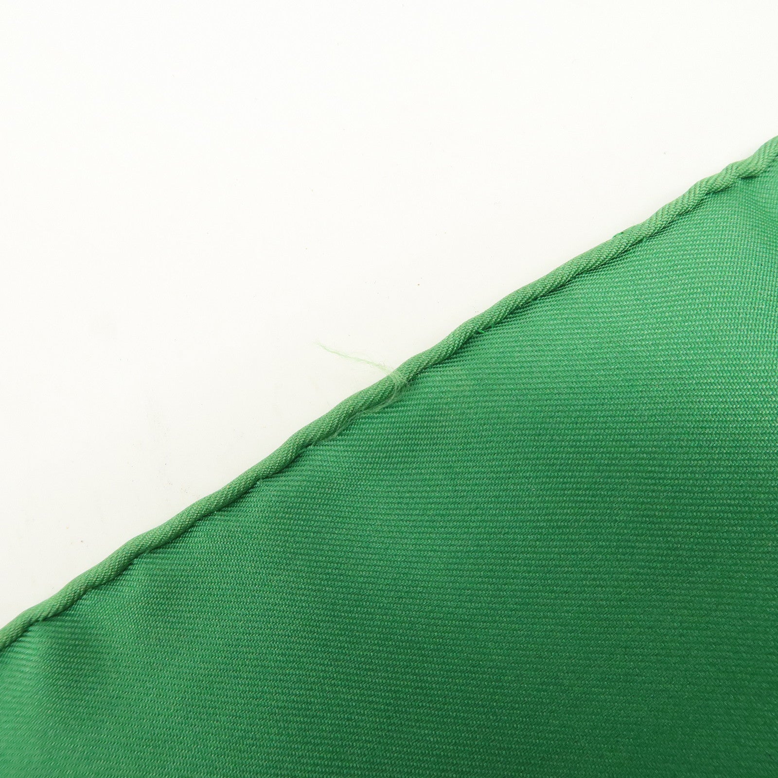 HERMES Carre 90 100% Silk Scarf JUMPING Riding Horse Green Used