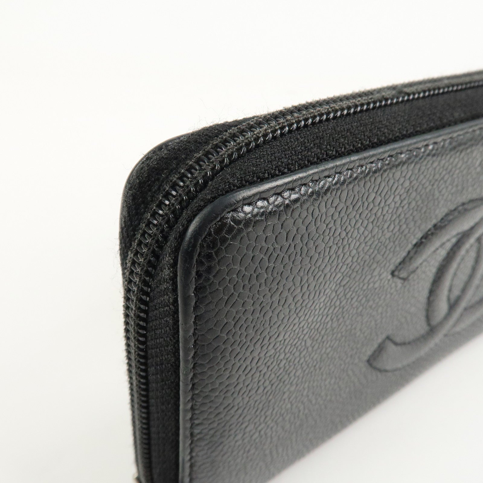 CHANEL Caviar Skin Zip Around Long Wallet Black A50071 Used