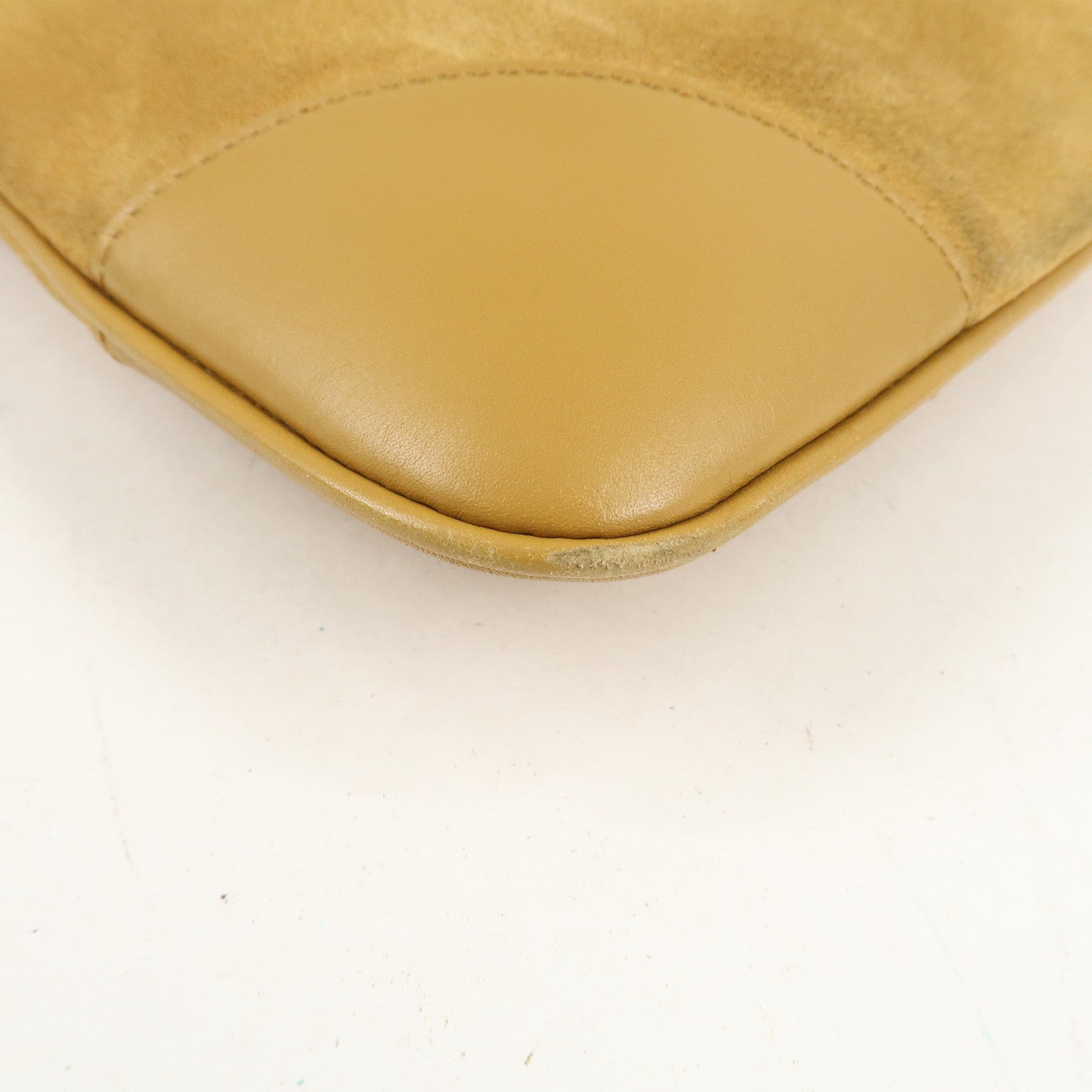 GUCCI Bamboo Suede Leather Shoulder Bag Mustard 001.4060