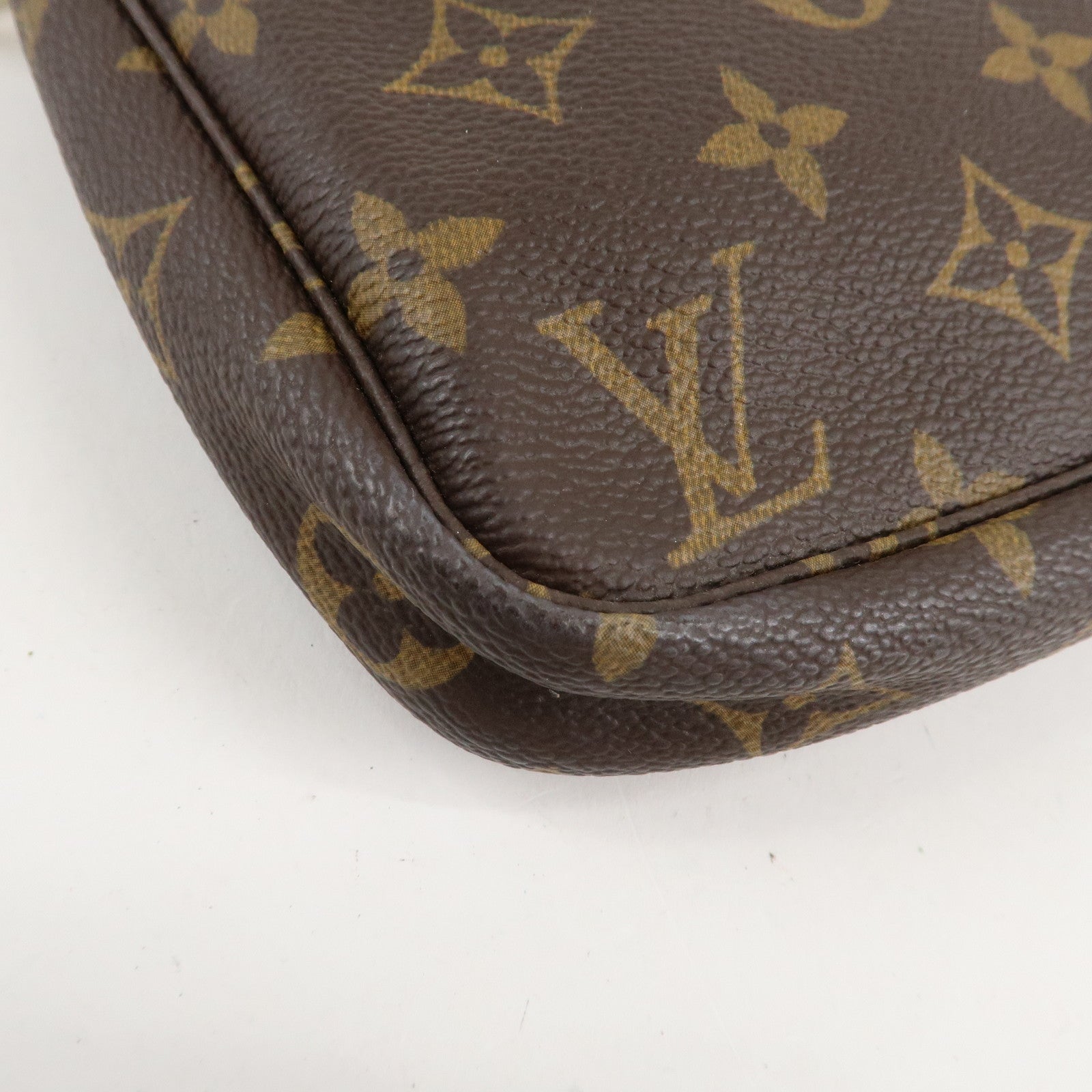 Louis Vuitton Monogram Pochette Accessoires Pouch M51980 Used