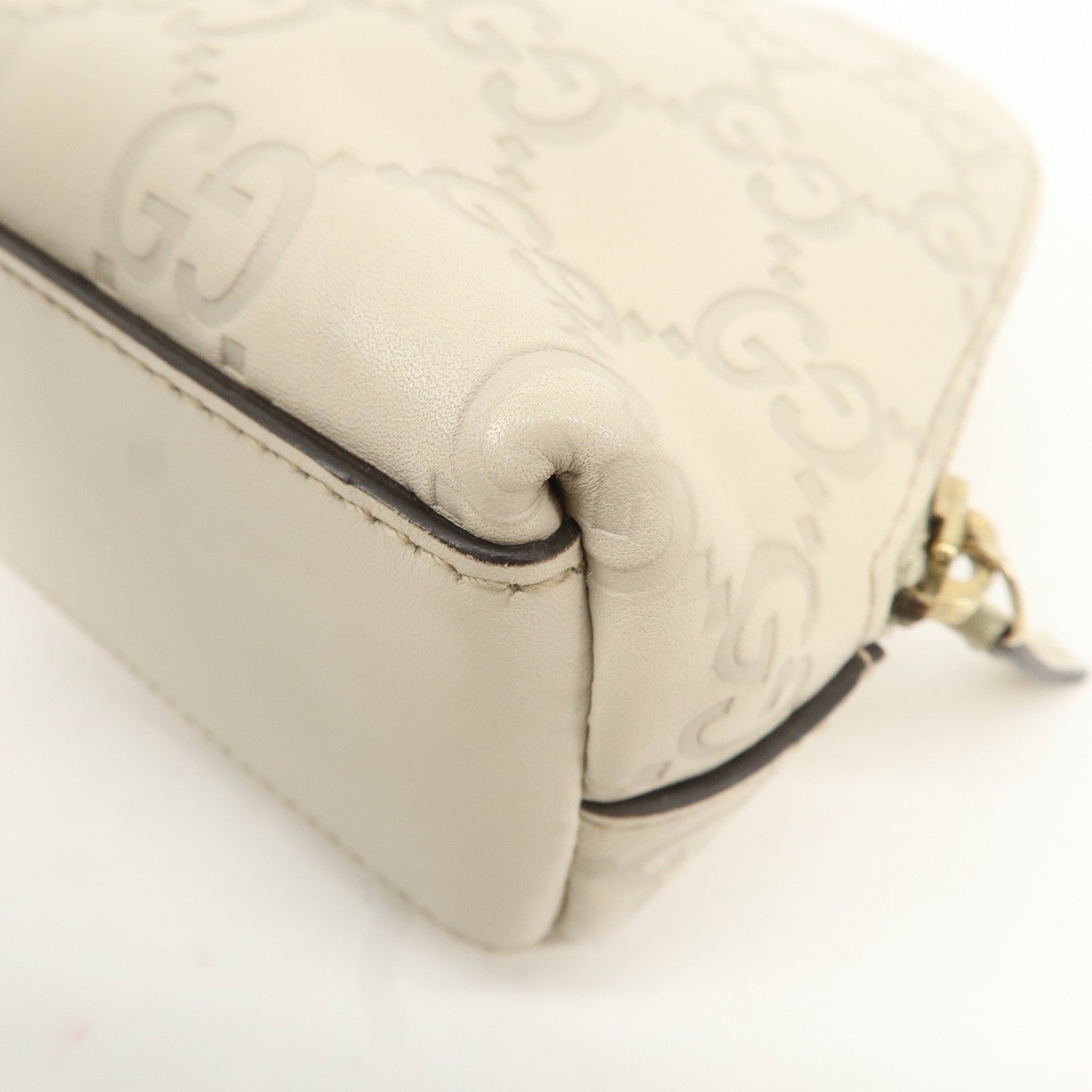 GUCCI Guccissima Leather Pouch Cosmetic POuch Ivory 141810