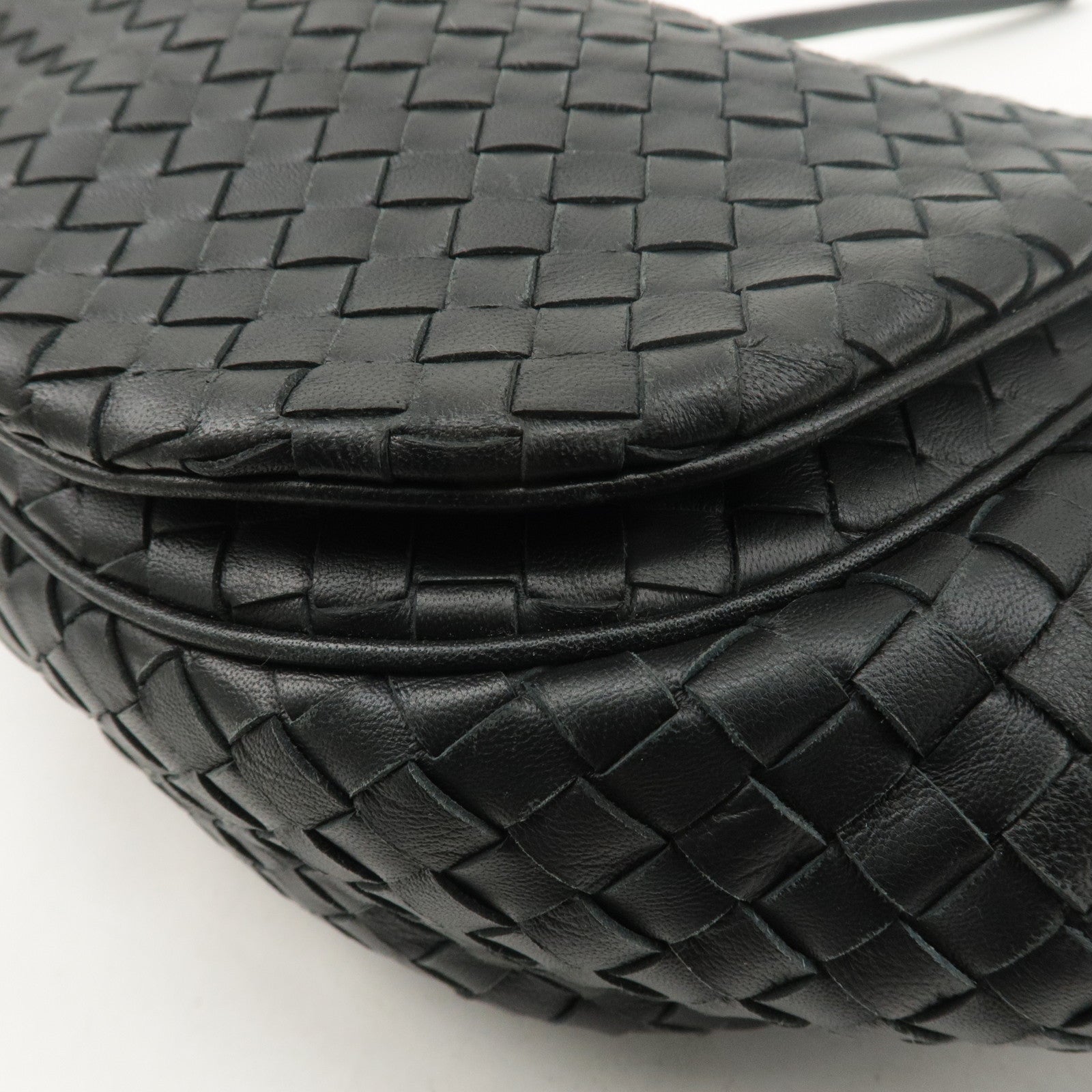 BOTTEGA VENETA Intrecciato Leather Shoulder Bag Black