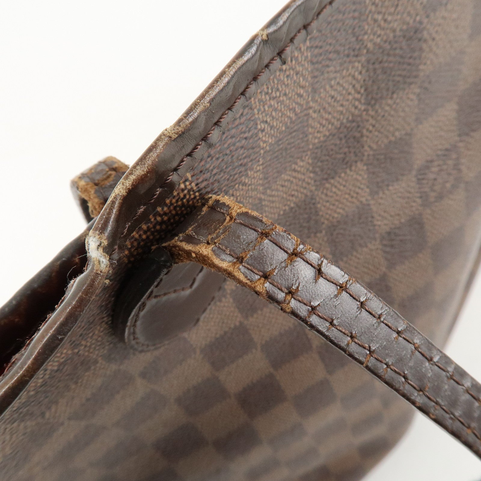 Louis Vuitton Damier Neverfull MM Tote Bag Brown M41358