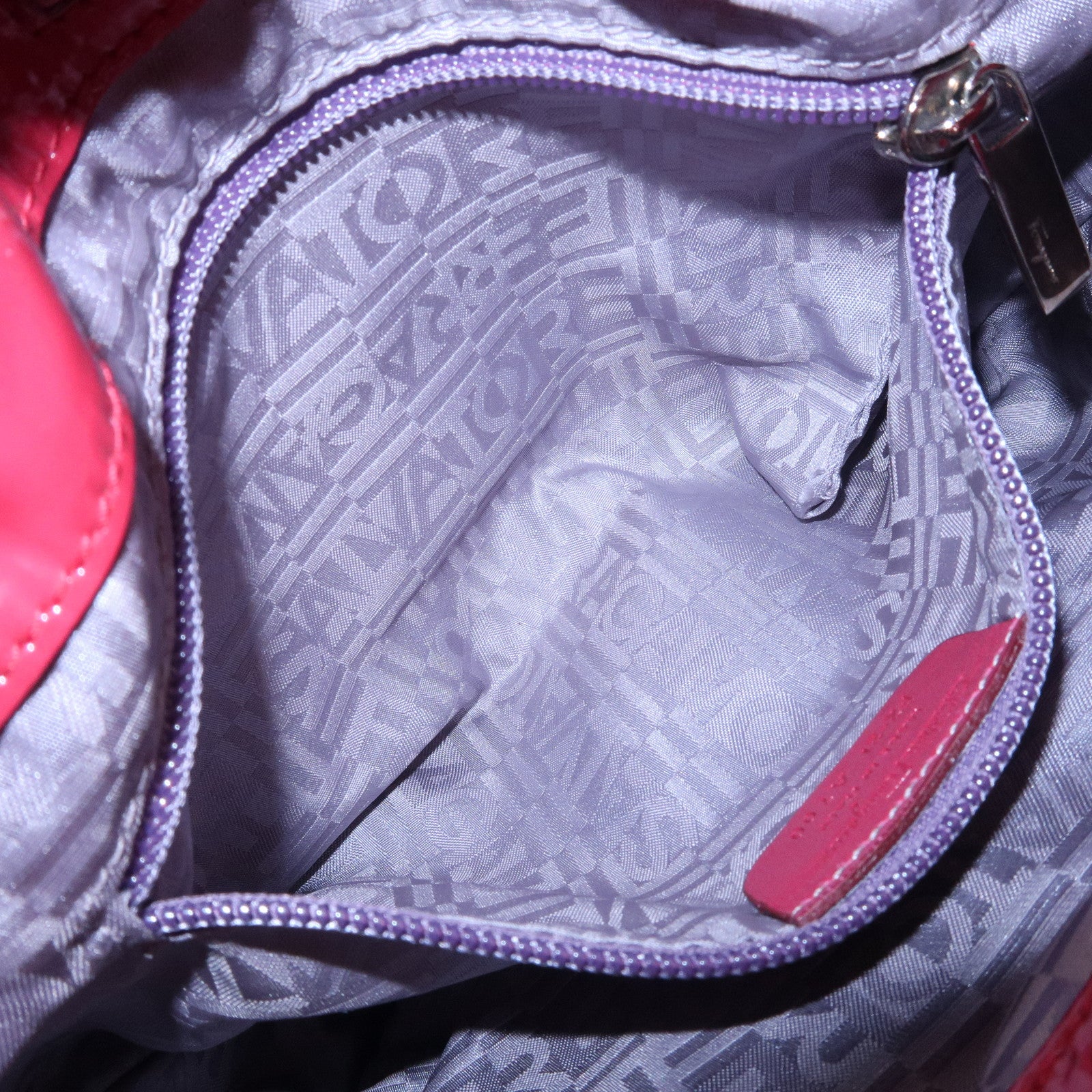 Ferragamo Gancini Varra Ribbon Patent Leather Hand Bag Red