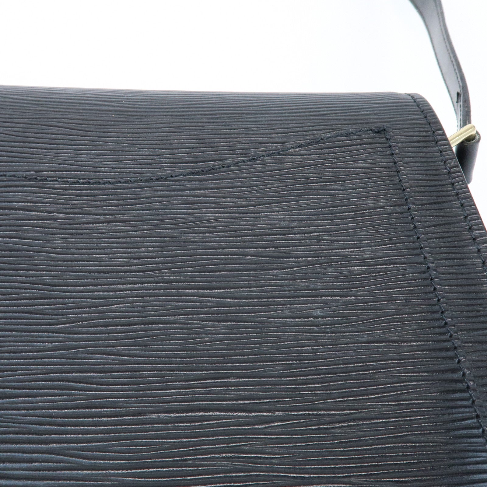 Louis Vuitton Epi Saint Cloud Shoulder Bag Black Noir M52192