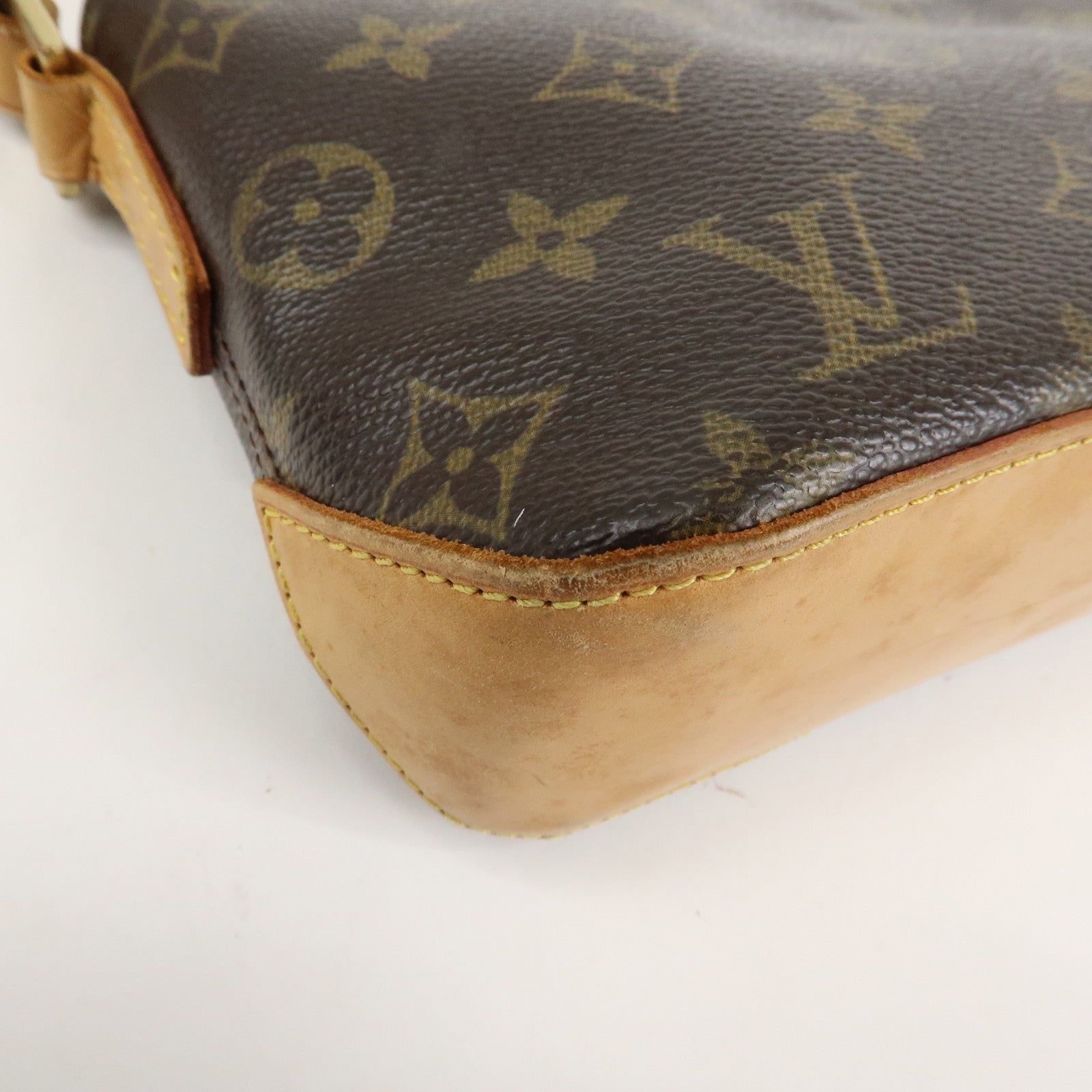 Louis Vuitton Monogram Trotteur Shoulder Bag Brown M51240