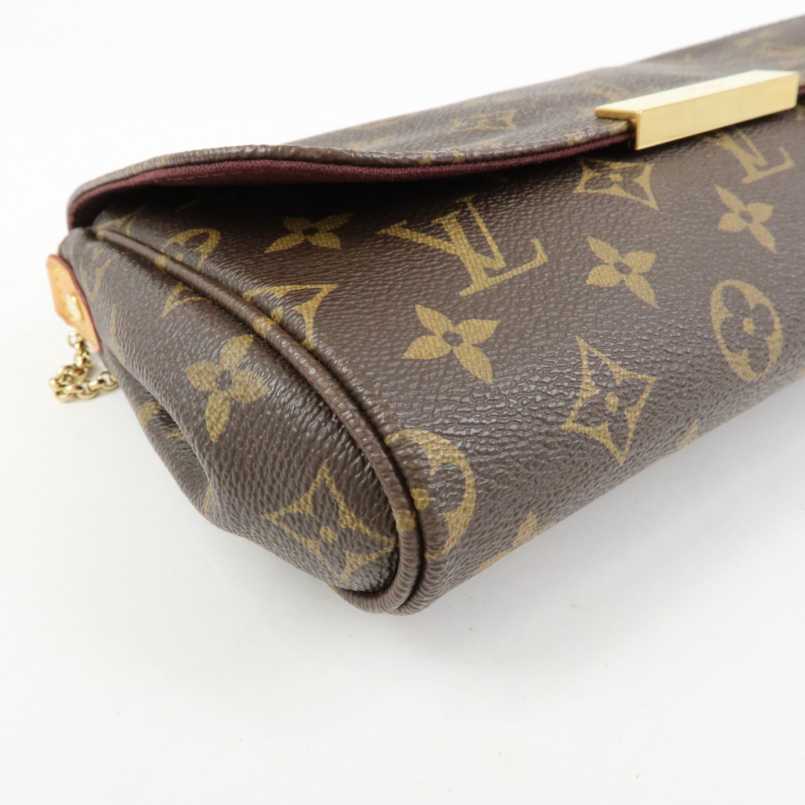 Louis Vuitton Monogram Favorite MM Shoulder Bag Brown M40718