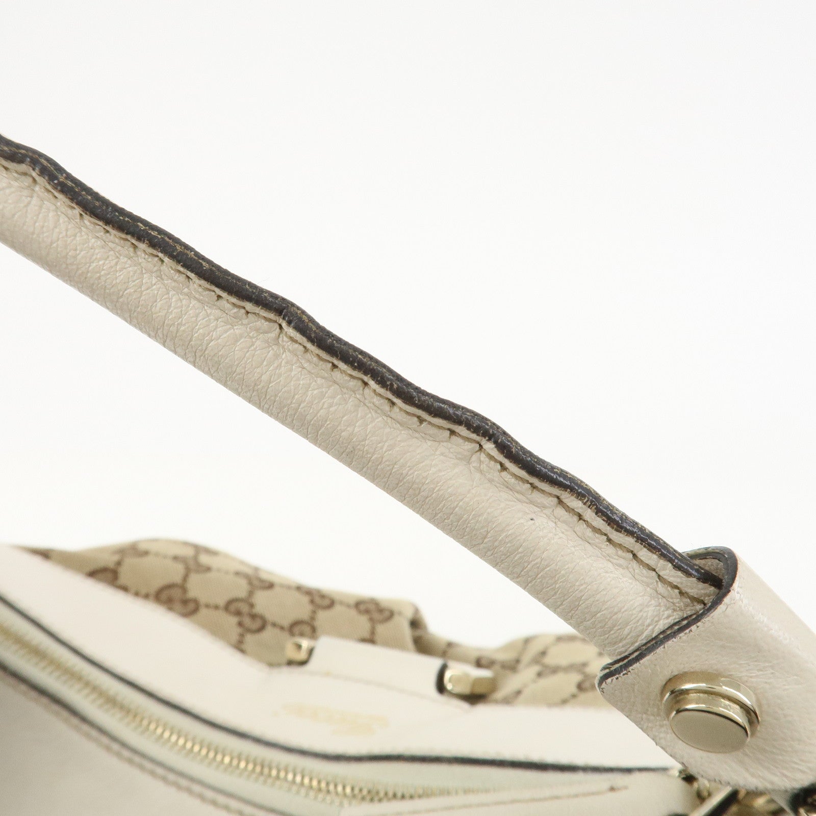 GUCCI Abbey GG Monogram Canvas Leather Shoulder Bag Beige 189833