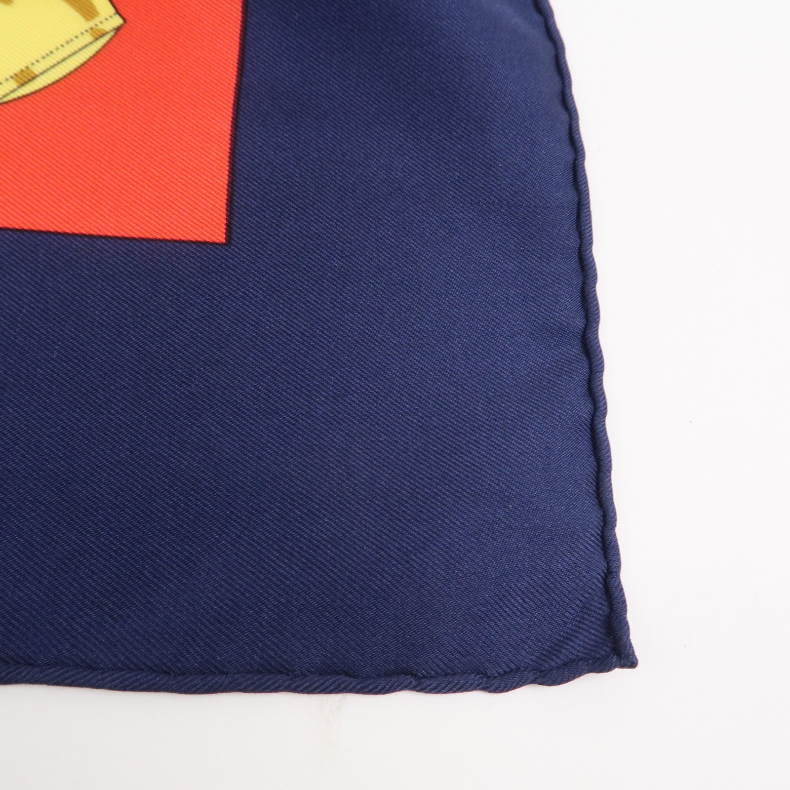 HERMES Carre 90 Silk 100% Scarf Eperon d'or White Navy