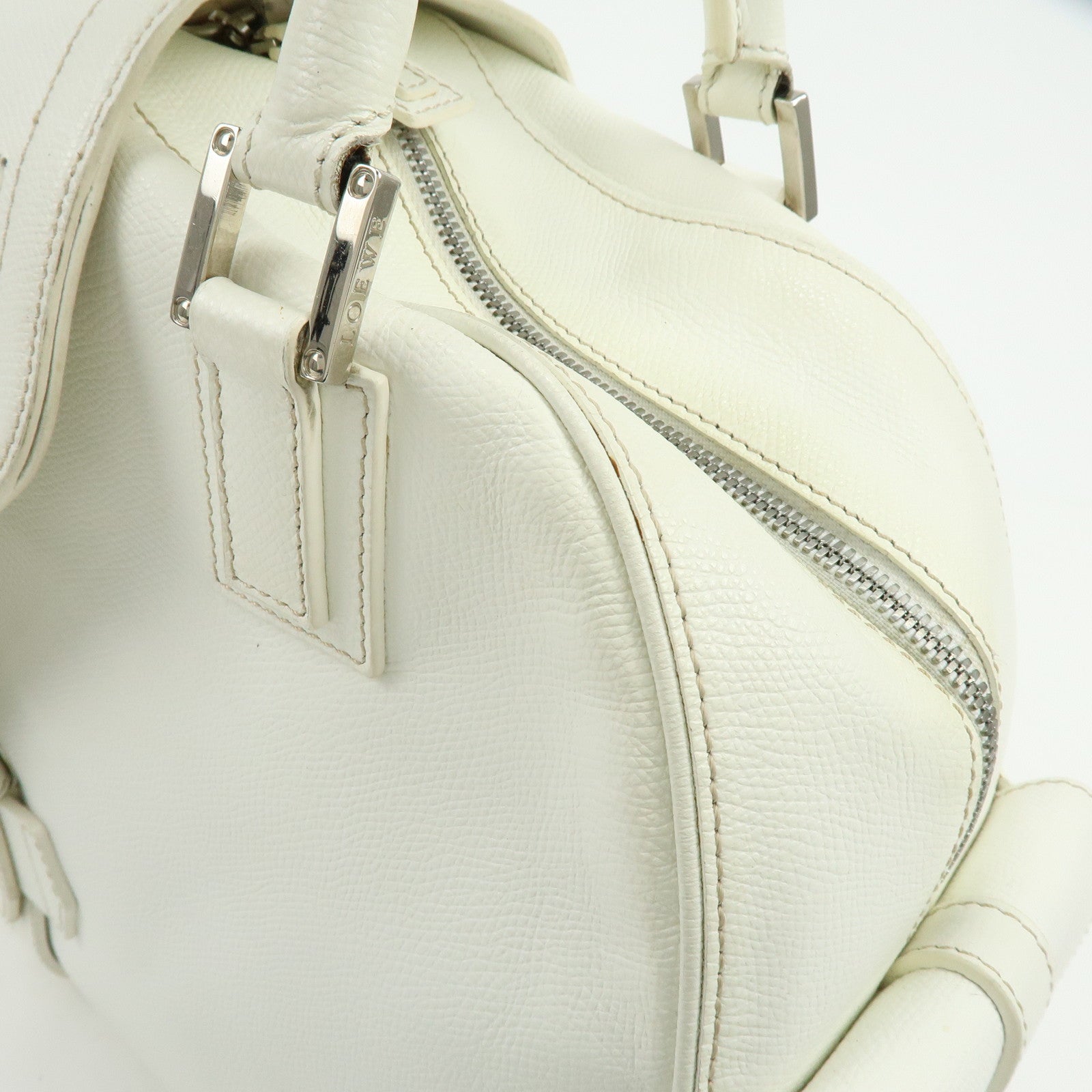 LOEWE Logo Side Pocket Leather Boston Bag Hand Bag White