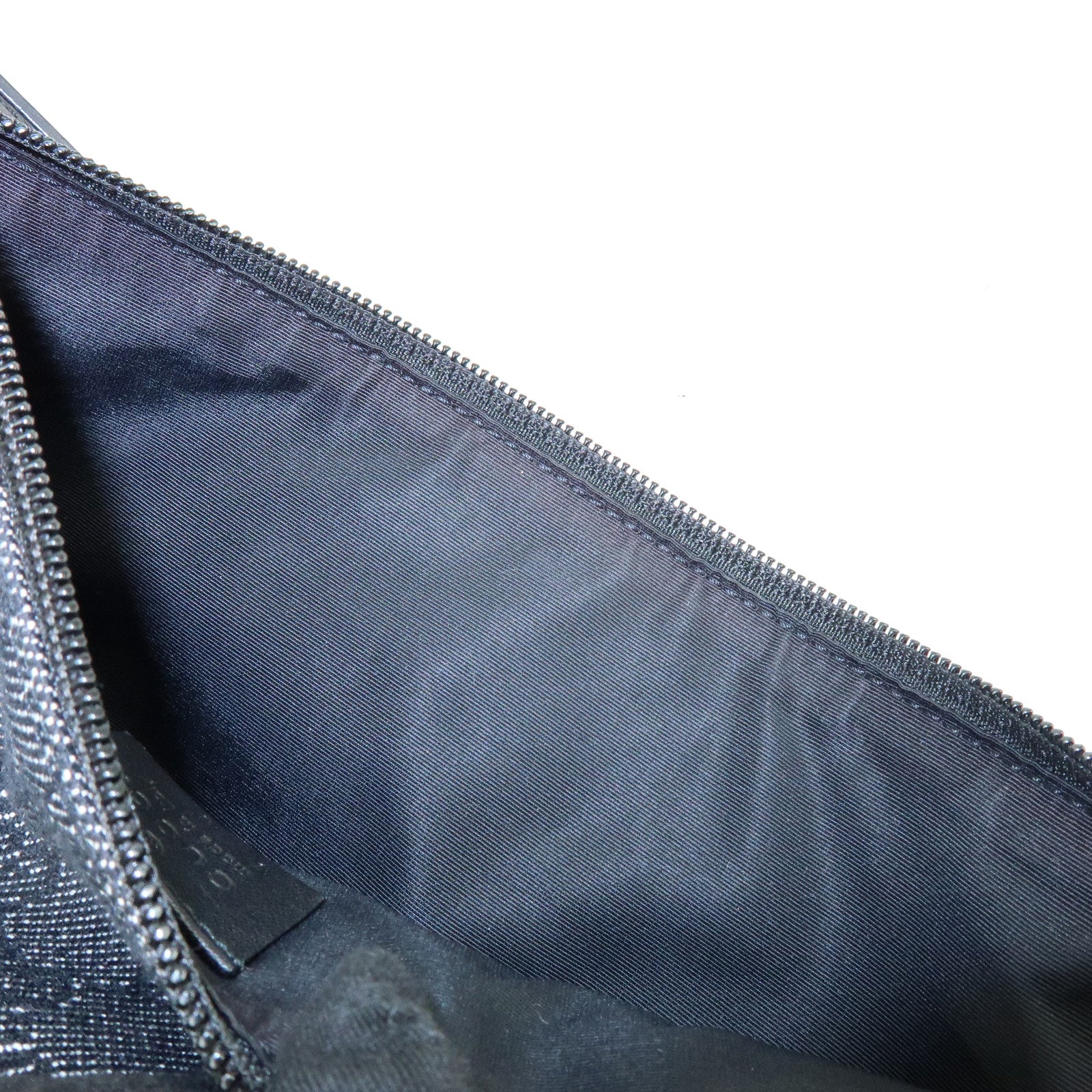 GUCCI Boat Bag GG Canvas Accessory Pouch Hand Bag Black 07198