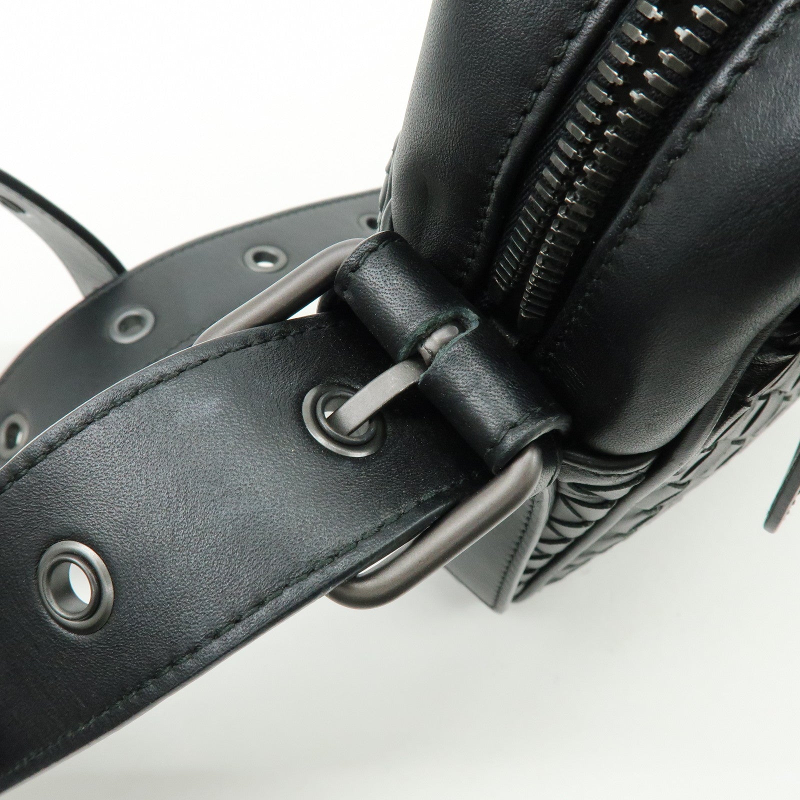 BOTTEGA VENETA Intrecciato Leather Shoulder Bag Black 163313