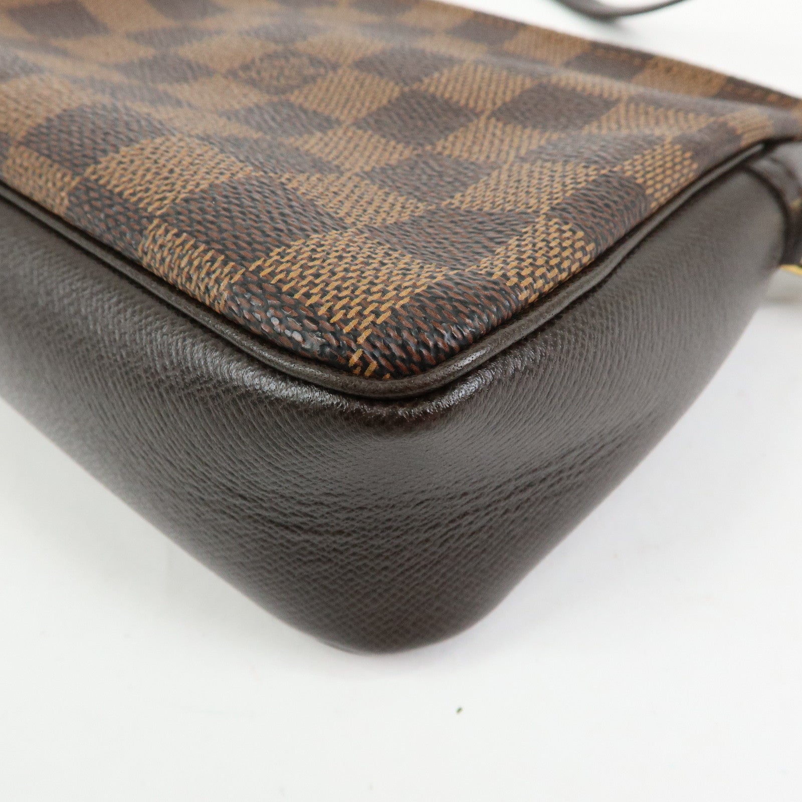 Louis Vuitton Damier Trousse Makeup Accessory Pouch Brown N51982