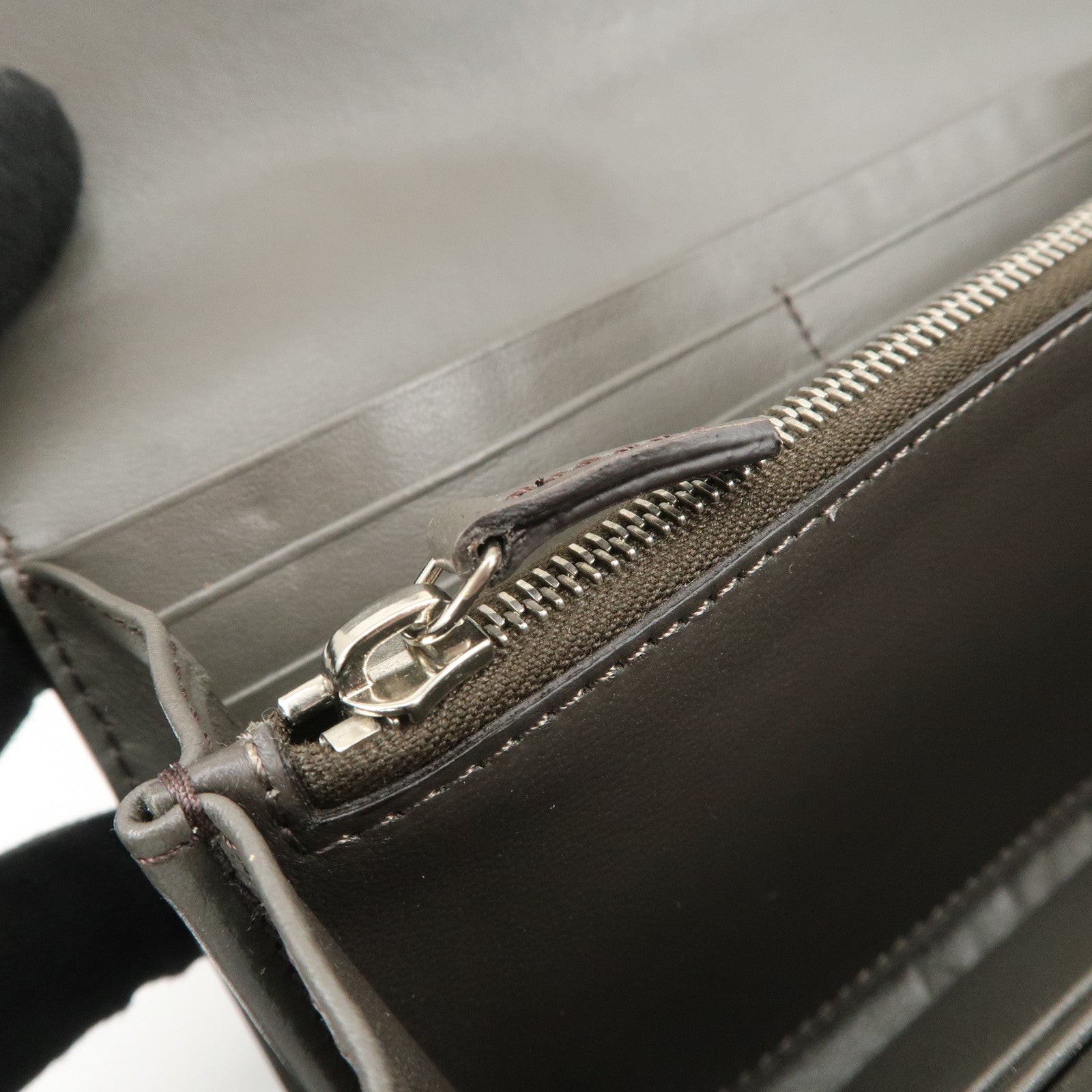 FENDI Peekaboo Leather Bi-fold Continental Wallet Long Wallet 8M0377 Used