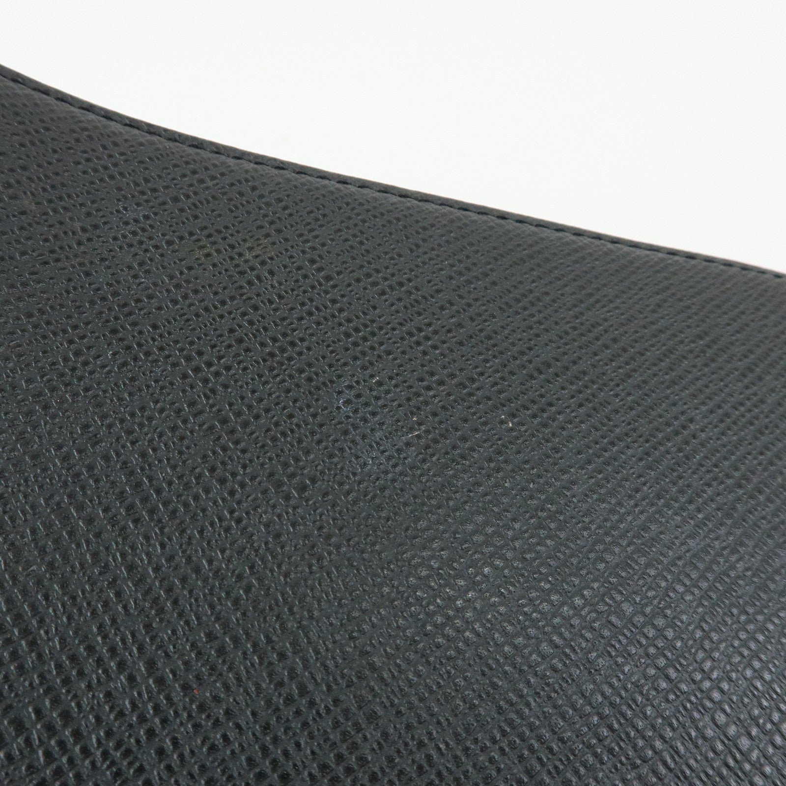Louis Vuitton Taiga Agenda GM Planner Cover Ardoise R20232