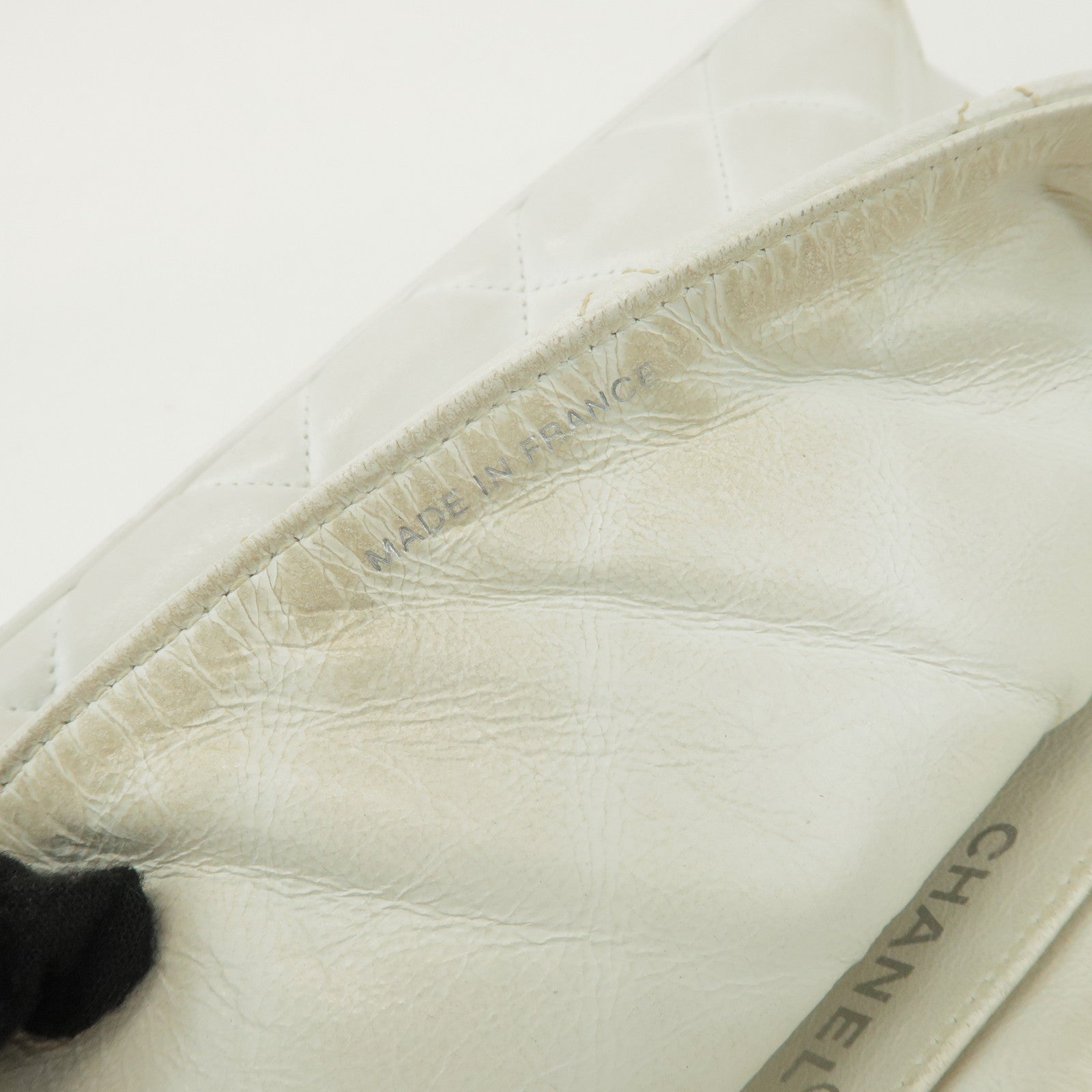 CHANEL Matelasse Lamb Skin Chain Shoulder Bag White Silver