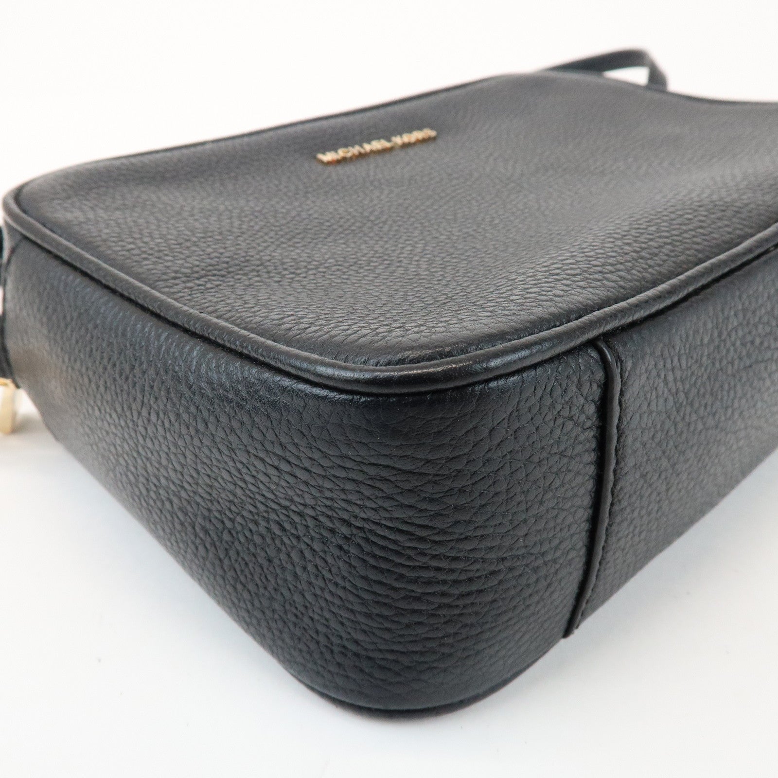 MICHAEL KORS Logo Leather Shoulder Bag Crossbody Bag Black