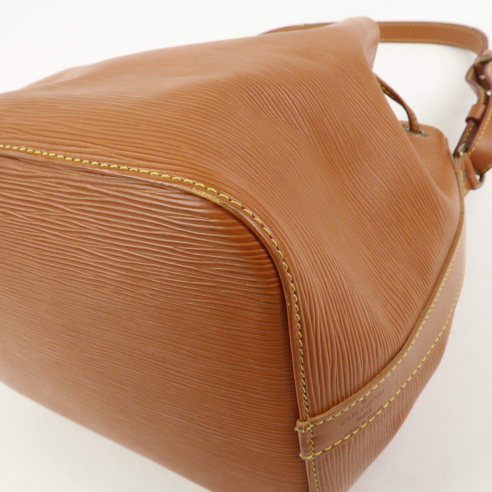 Louis Vuitton Epi Leather Petit Noe Shoulder Bag Zipang Gold M44108